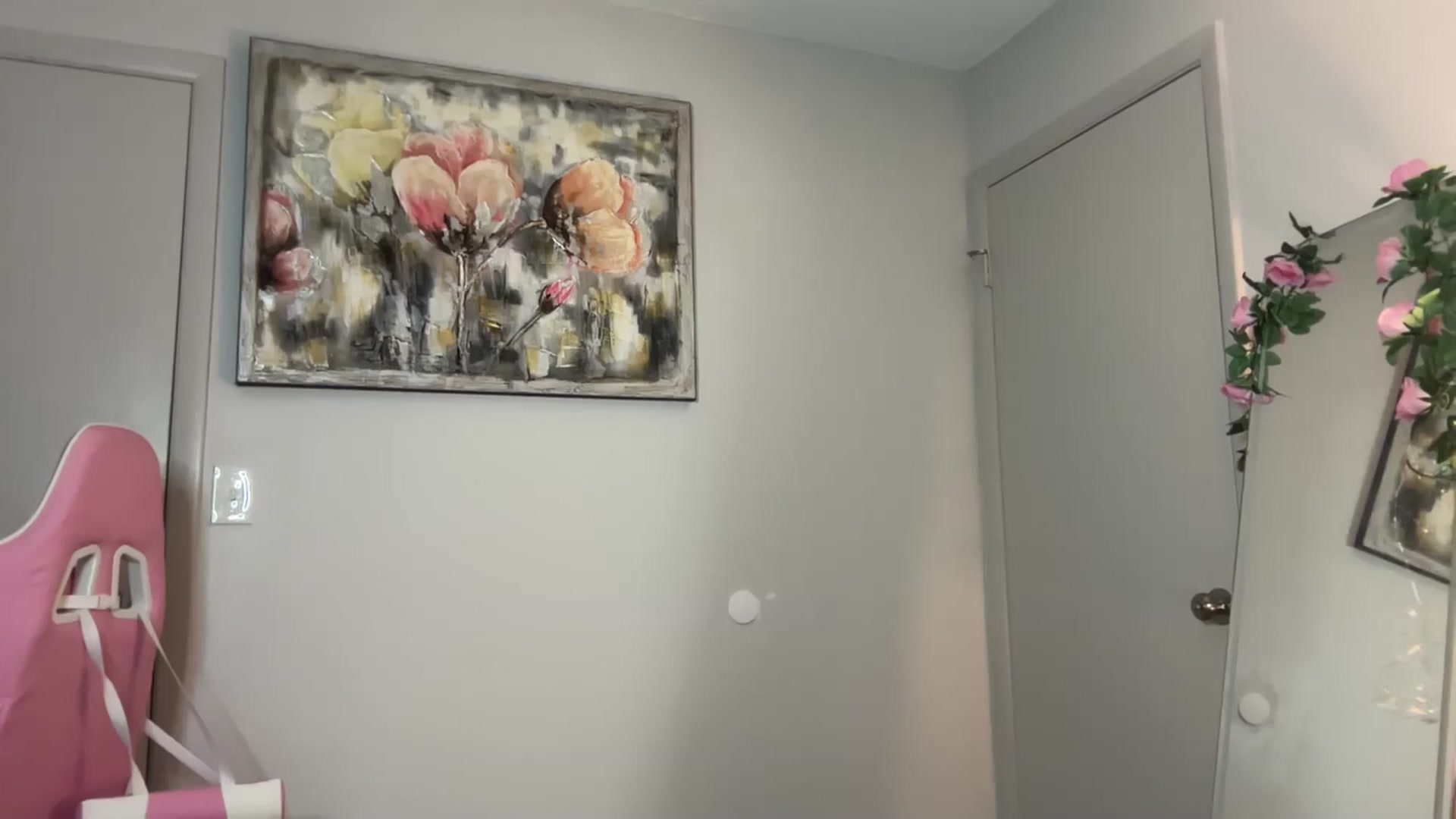 Gallery image thumbnail from StellaRose's myfreecams stream on, 08/19/2025, 04:41 image 13 of 20