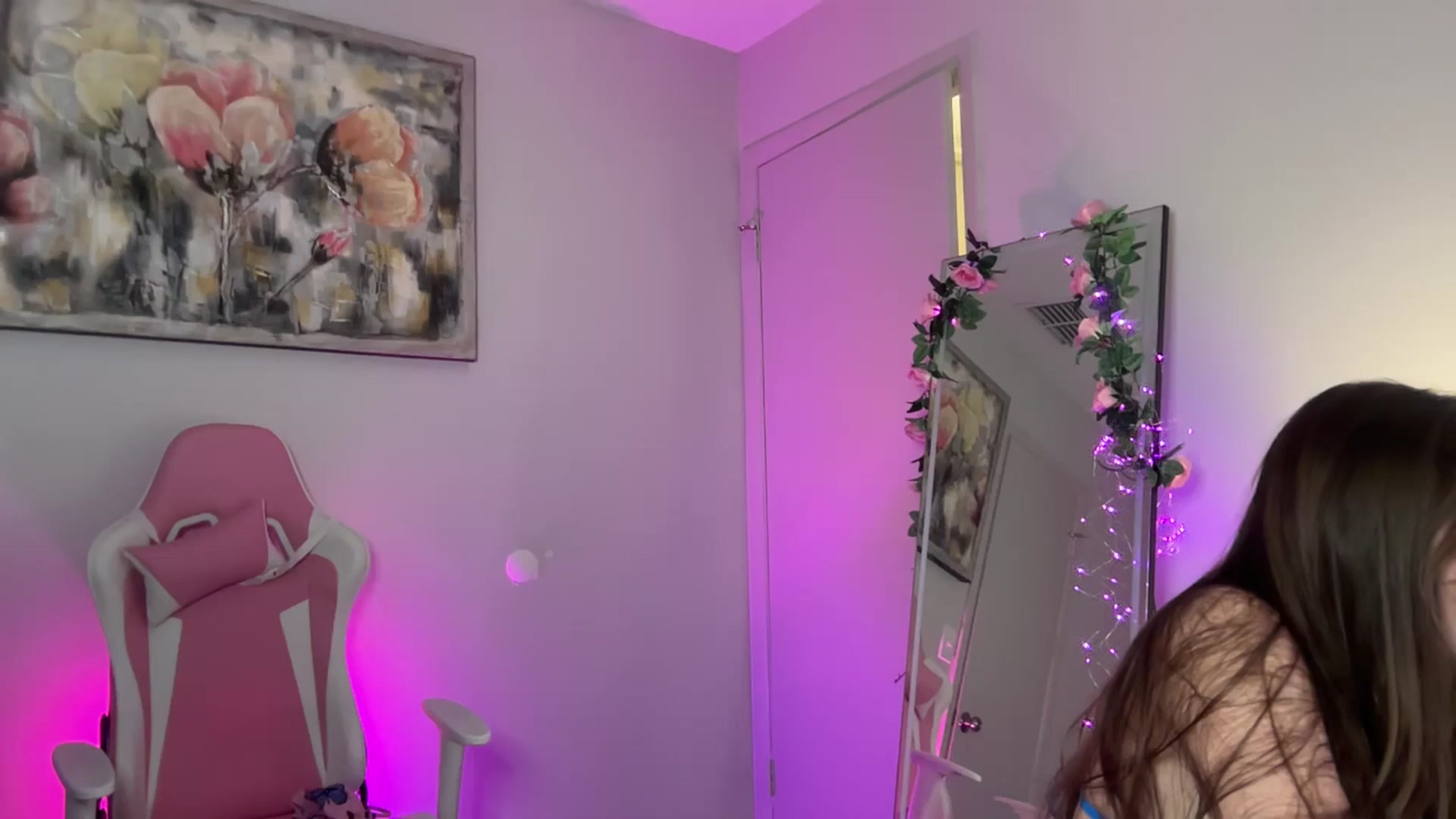 Gallery image thumbnail from StellaRose's myfreecams stream on, 09/03/2025, 06:09 image 5 of 20