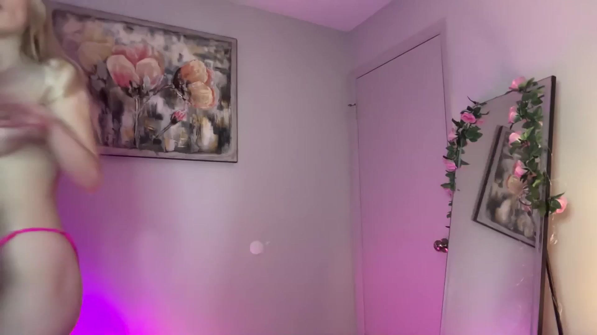 Gallery image thumbnail from StellaRose's myfreecams stream on, 09/09/2025, 06:04 image 2 of 20