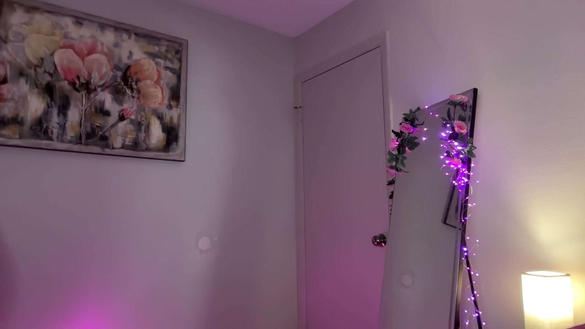 Gallery image thumbnail from StellaRose's myfreecams stream on, 09/22/2025, 02:59 image 8 of 20