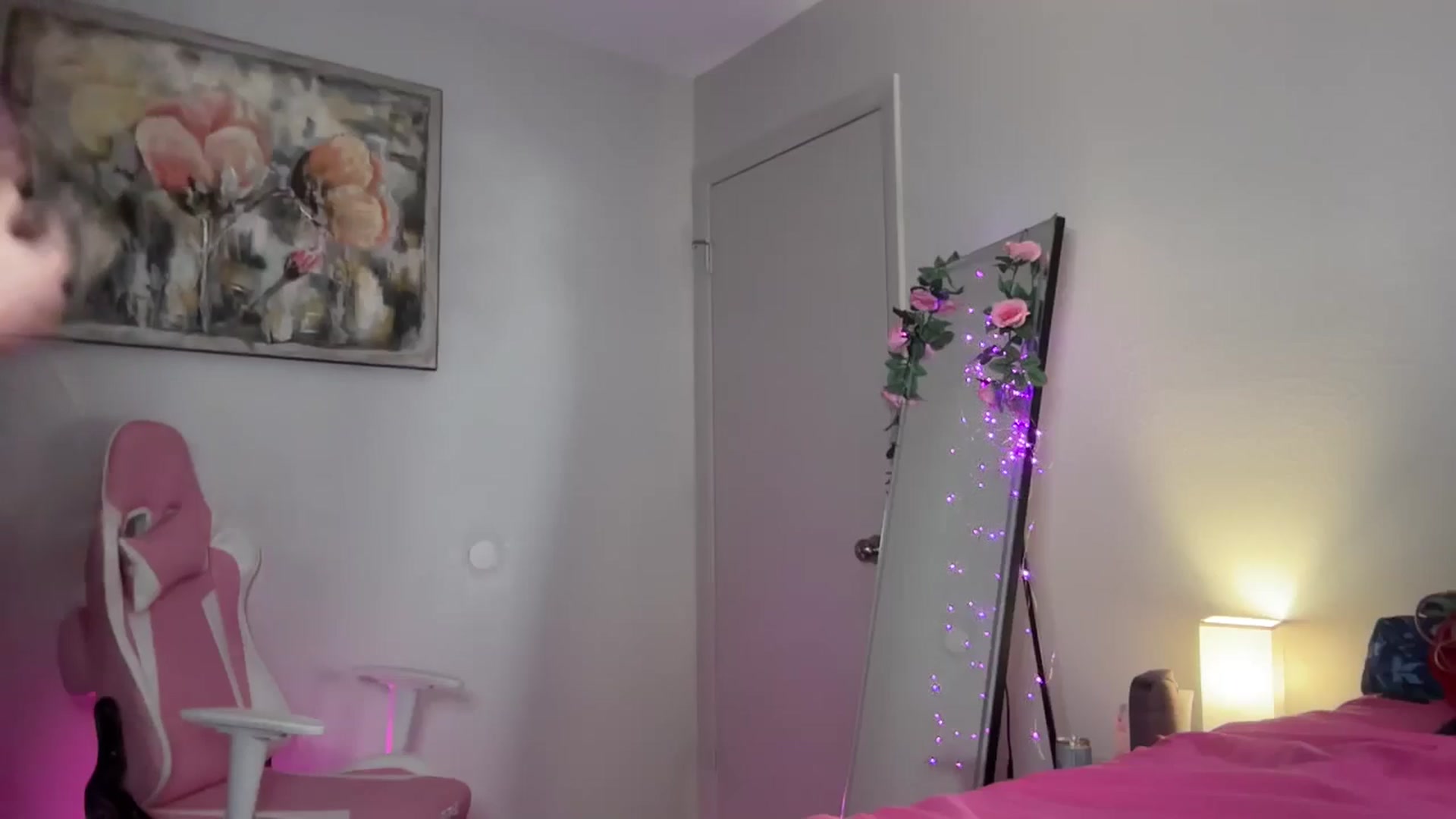 Gallery image thumbnail from StellaRose's myfreecams stream on, 10/08/2025, 05:08 image 8 of 20