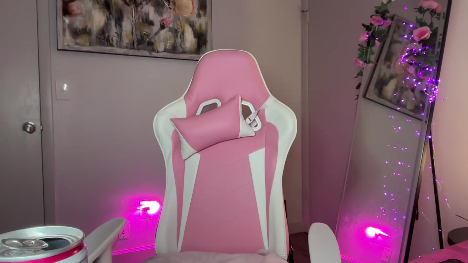 Gallery image thumbnail from StellaRose's myfreecams stream on, 10/16/2025, 03:32 image 19 of 20