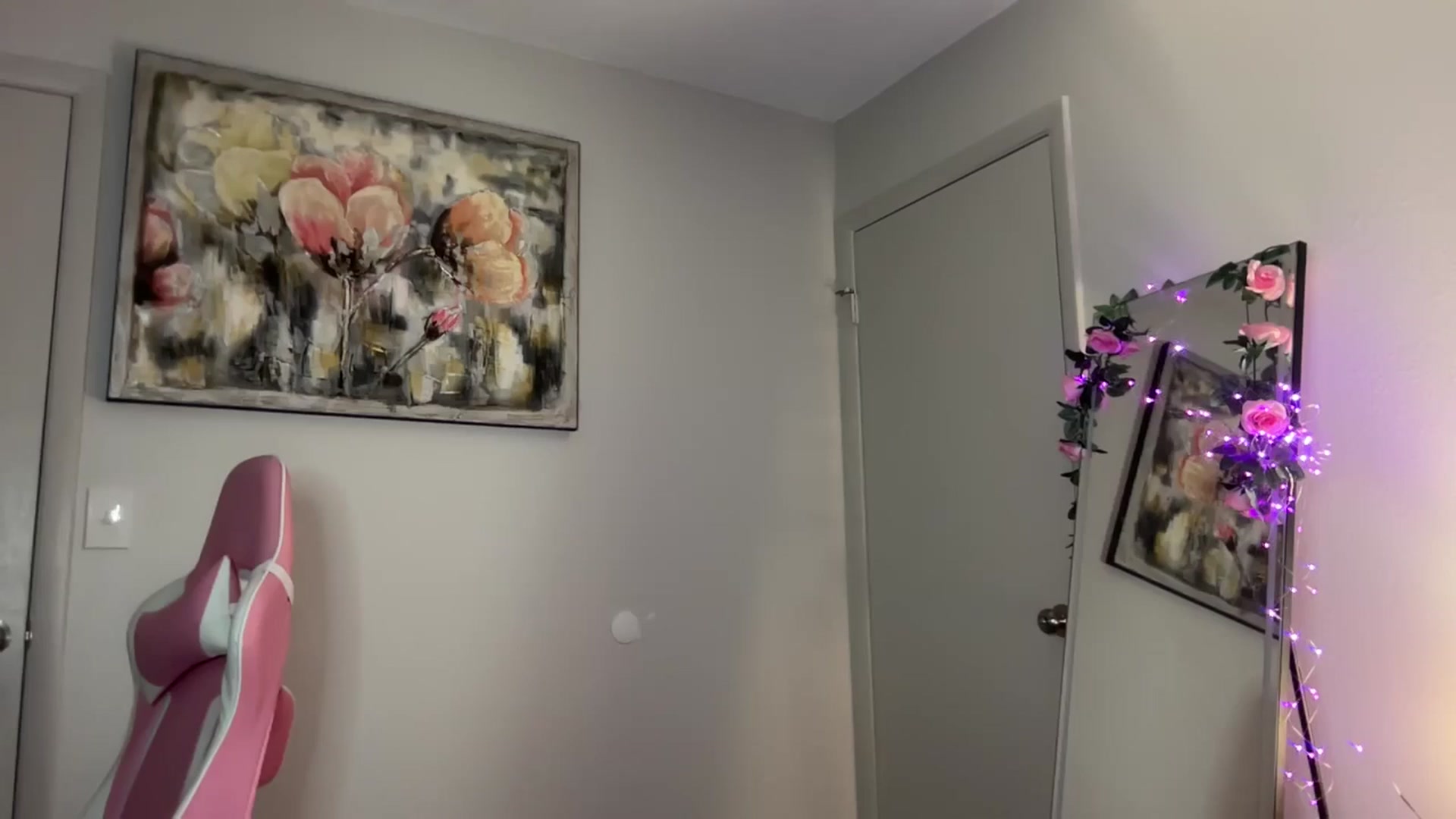 Gallery image thumbnail from StellaRose's myfreecams stream on, 10/29/2025, 02:47 image 10 of 20