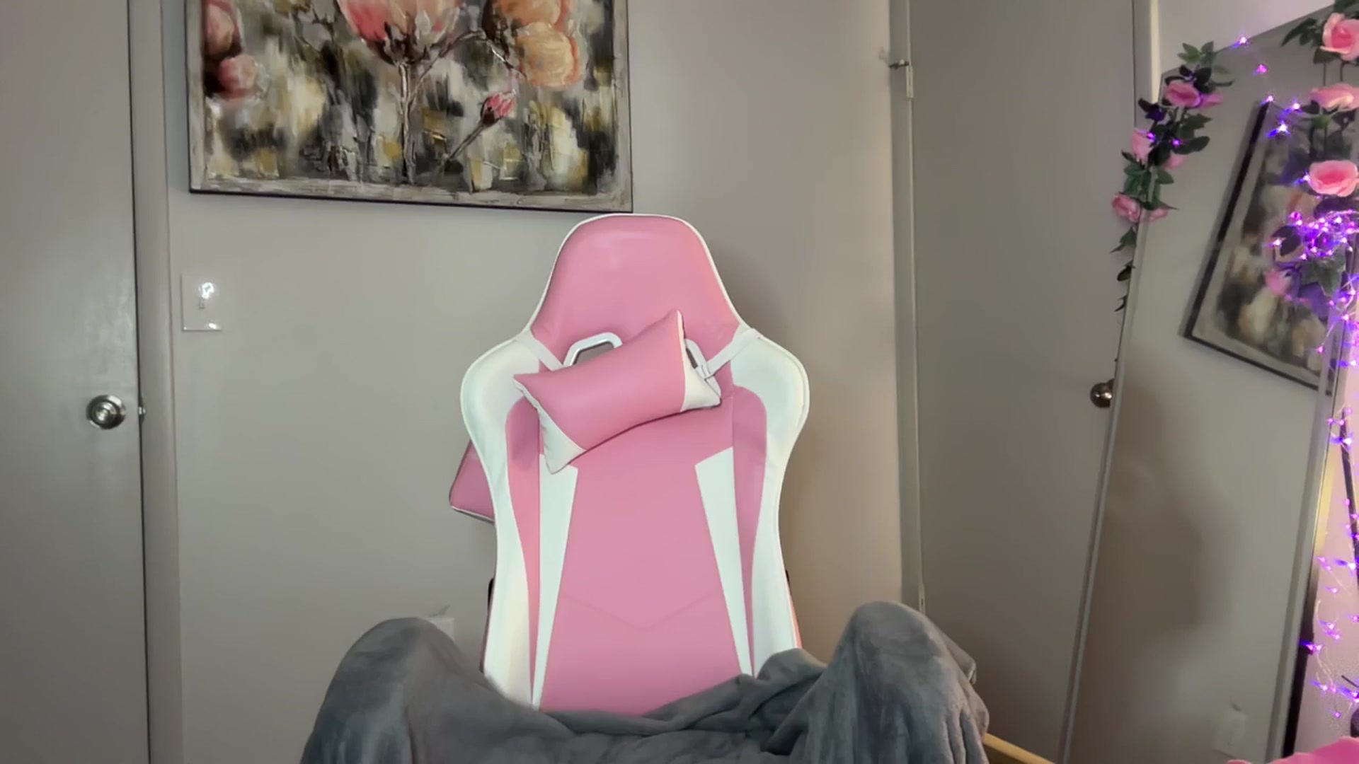 Gallery image thumbnail from StellaRose's myfreecams stream on, 11/11/2025, 05:26 image 19 of 20