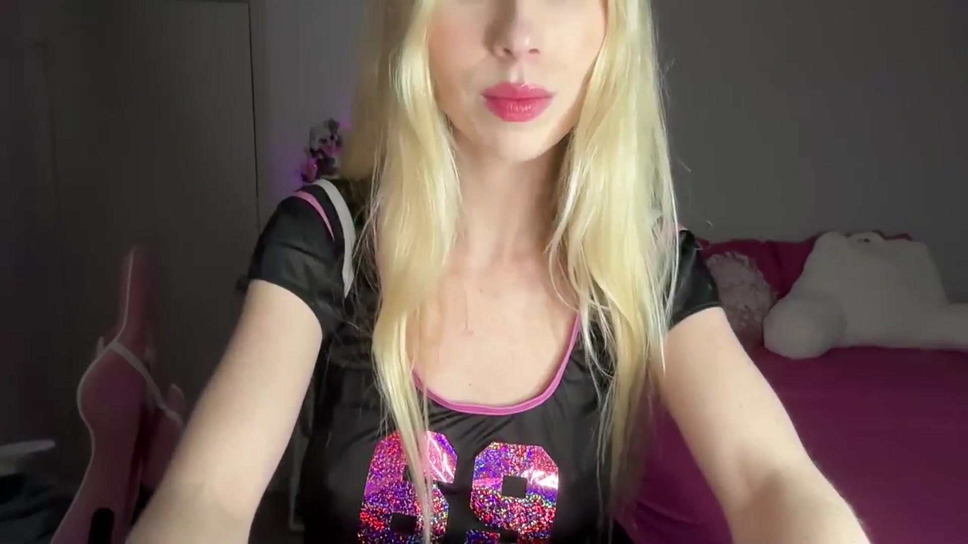 Gallery image thumbnail from StellaRose's myfreecams stream on, 12/29/2025, 05:03 image 5 of 20