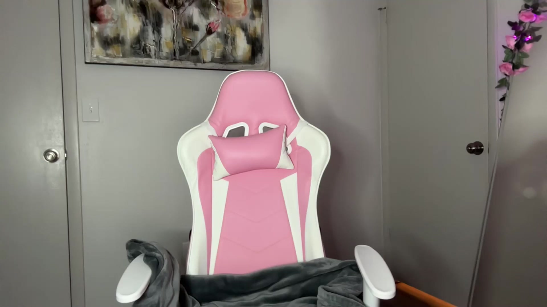 Gallery image thumbnail from StellaRose's myfreecams stream on, 01/01/2026, 03:41 image 14 of 20