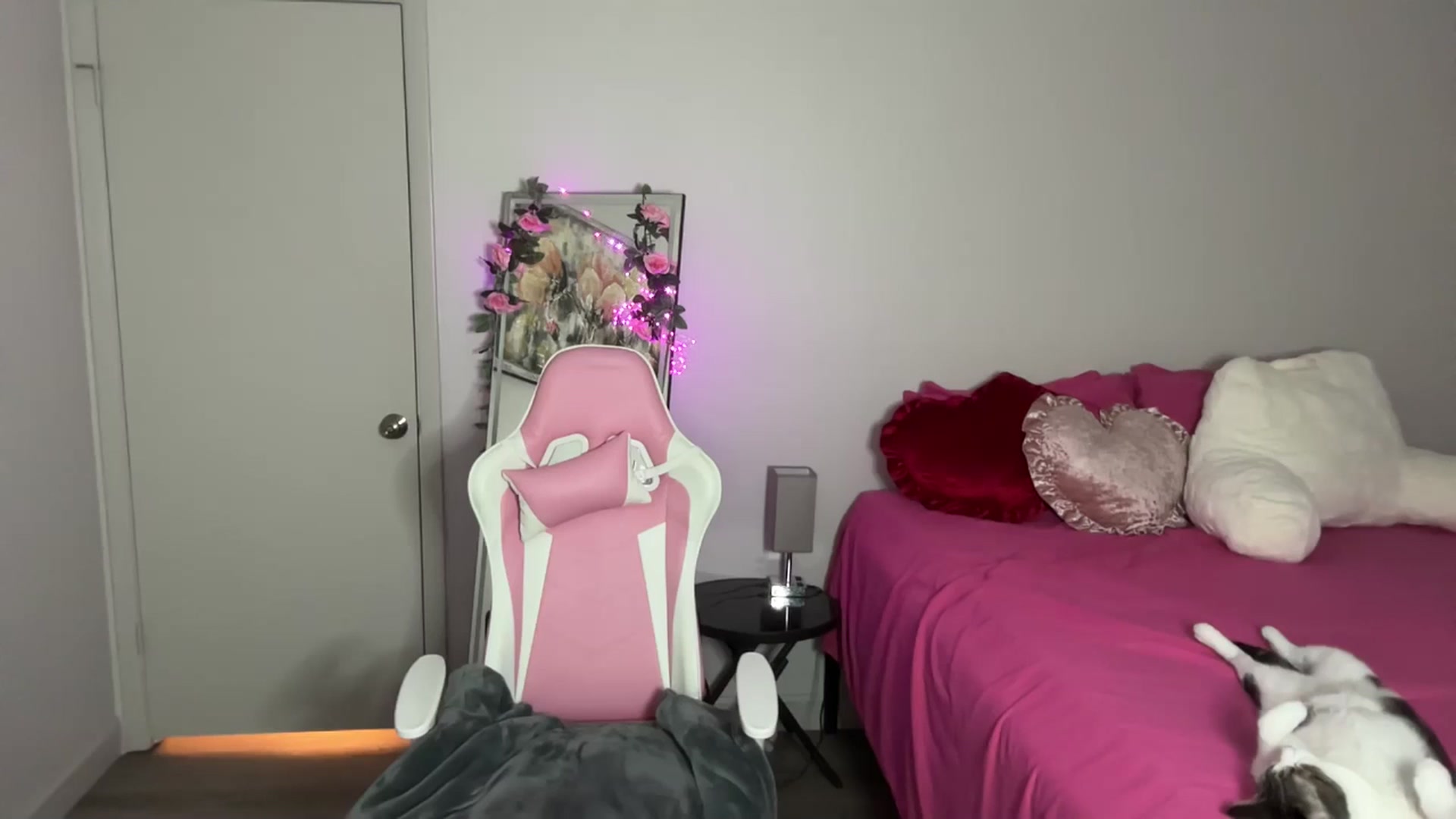 Gallery image thumbnail from StellaRose's myfreecams stream on, 01/03/2026, 03:27 image 6 of 20