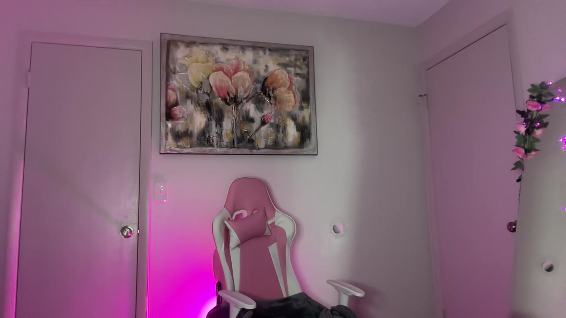 Gallery image thumbnail from StellaRose's myfreecams stream on, 01/07/2026, 07:02 image 11 of 20