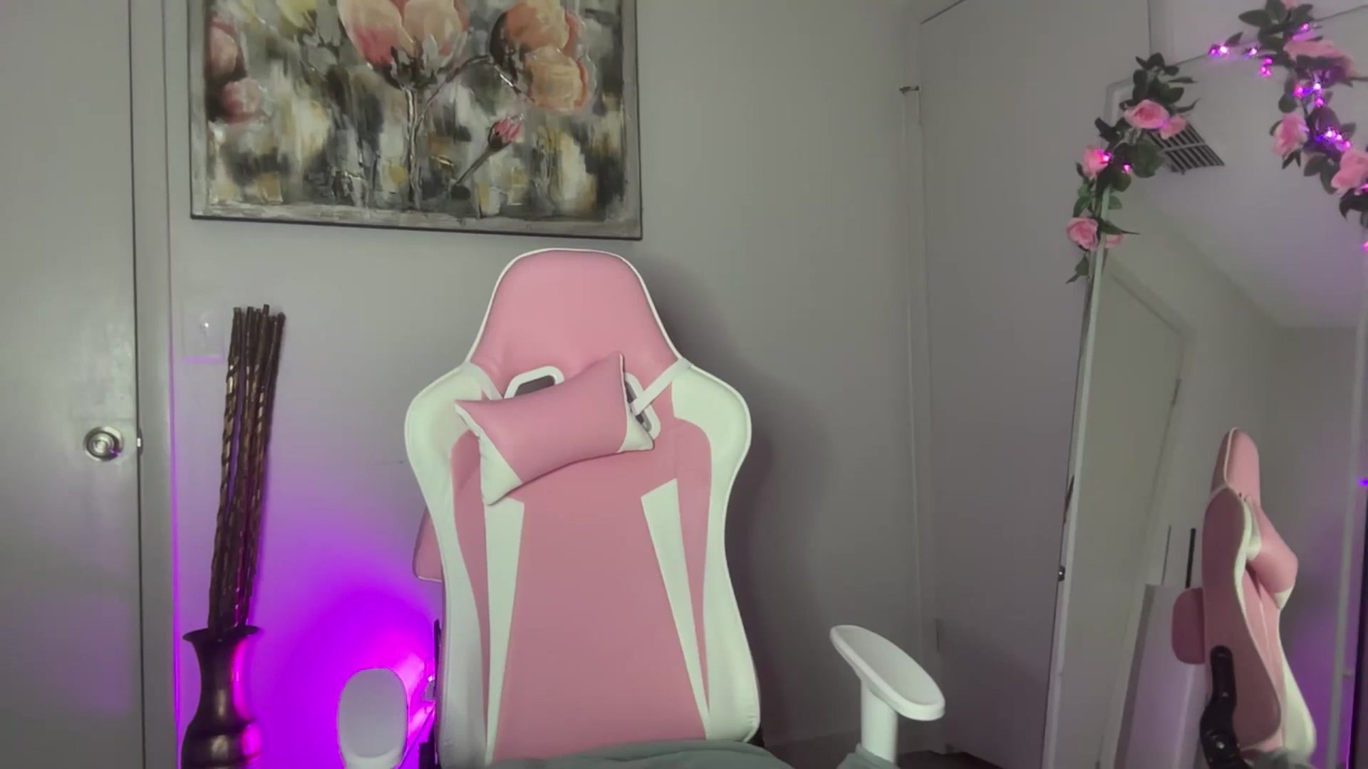 Gallery image thumbnail from StellaRose's myfreecams stream on, 03/04/2026, 02:46 image 14 of 20