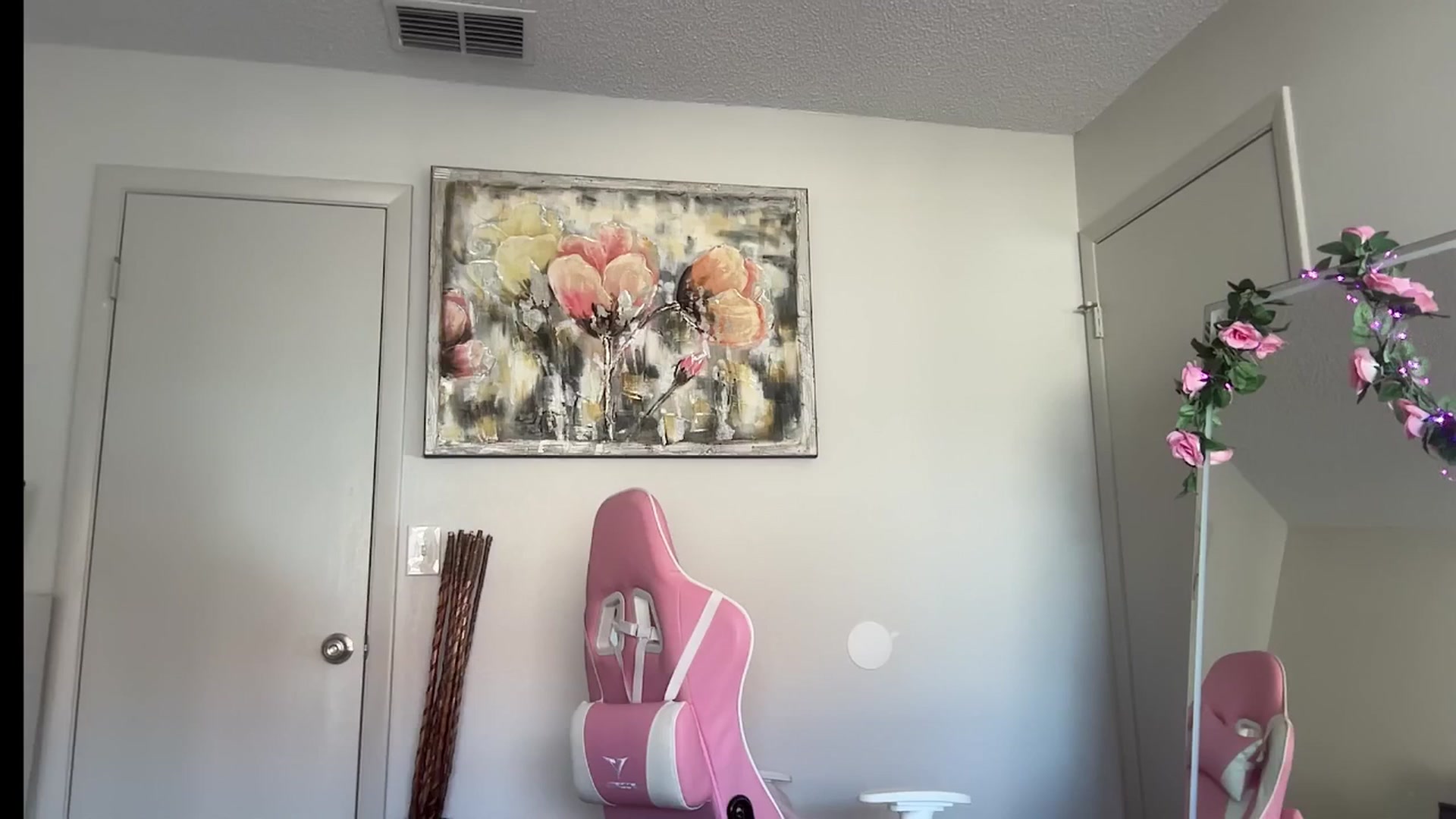 Gallery image thumbnail from StellaRose's myfreecams stream on, 03/18/2026, 20:53 image 9 of 20