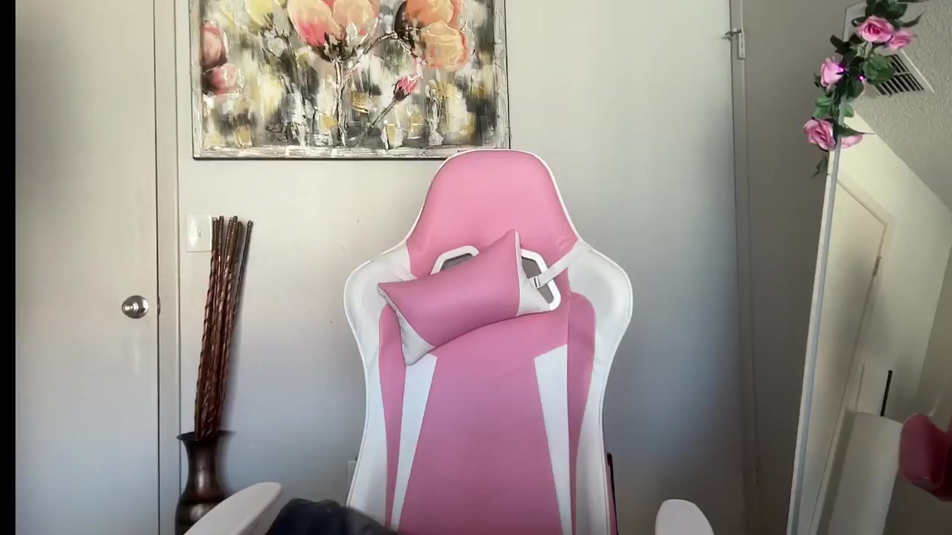 Gallery image thumbnail from StellaRose's myfreecams stream on, 03/20/2026, 19:30 image 5 of 20