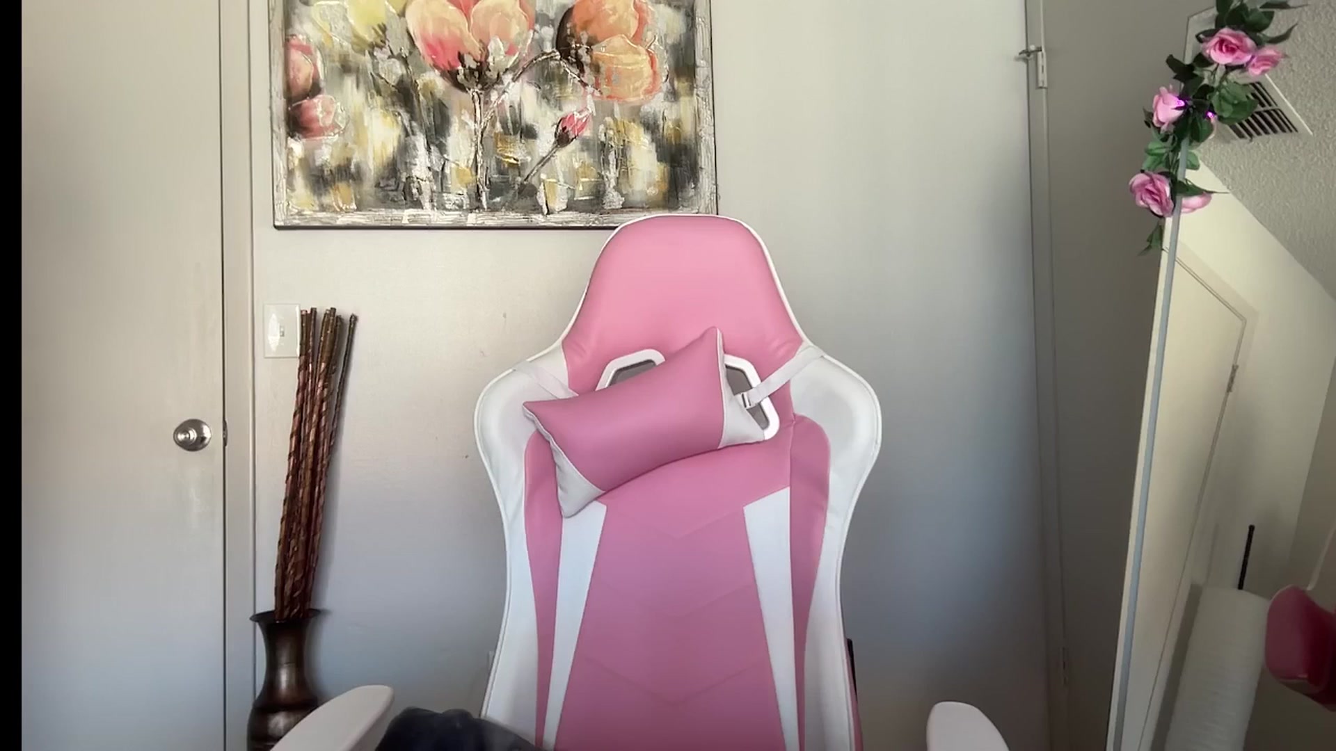 Gallery image thumbnail from StellaRose's myfreecams stream on, 03/20/2026, 19:30 image 4 of 20