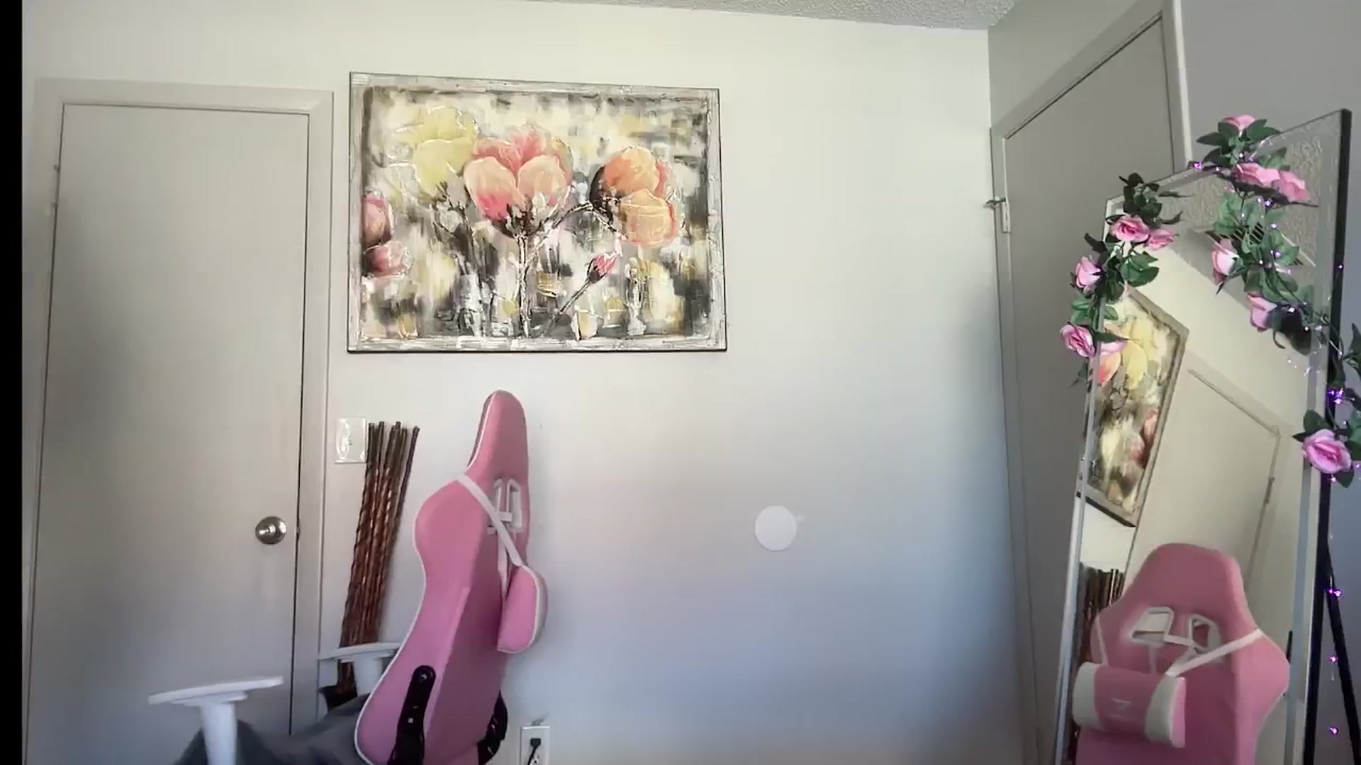 Gallery image thumbnail from StellaRose's myfreecams stream on, 03/23/2026, 18:54 image 8 of 20