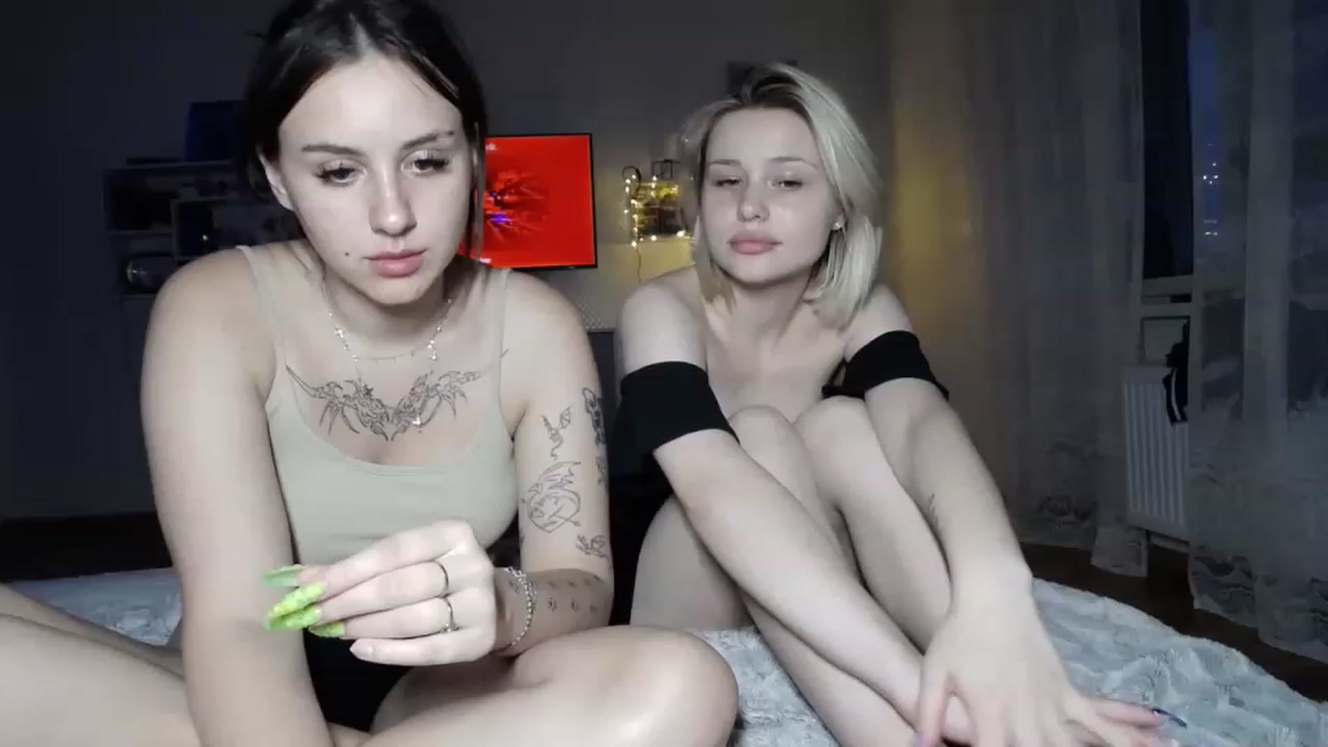 Gallery image thumbnail from StellaSol's myfreecams stream on, 07/06/2023, 18:23 image 12 of 20
