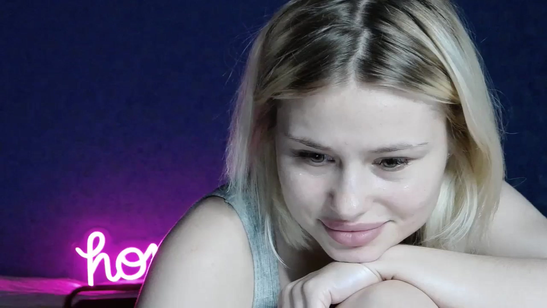 Gallery image thumbnail from StellaSol's myfreecams stream on, 07/08/2023, 22:56 image 14 of 20