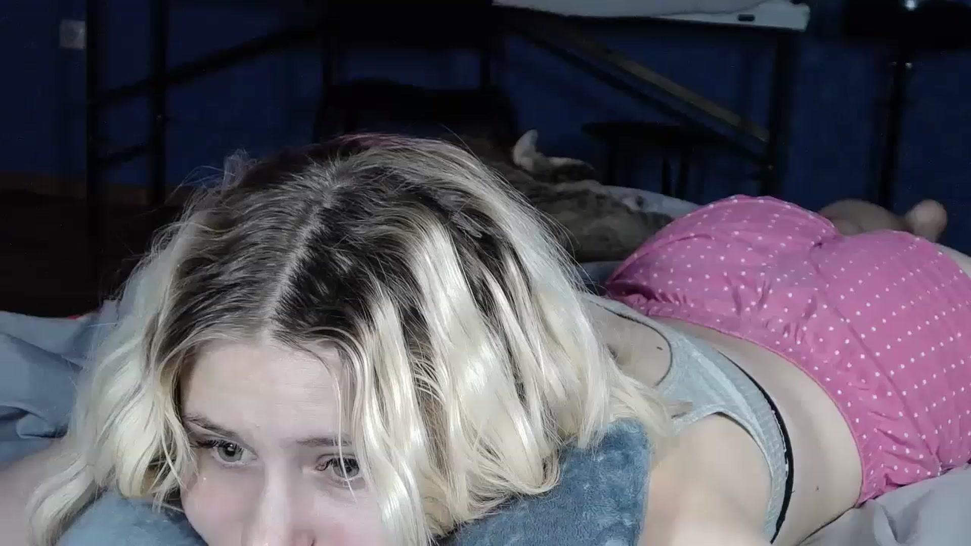 Gallery image thumbnail from StellaSol's myfreecams stream on, 07/10/2023, 23:20 image 13 of 20