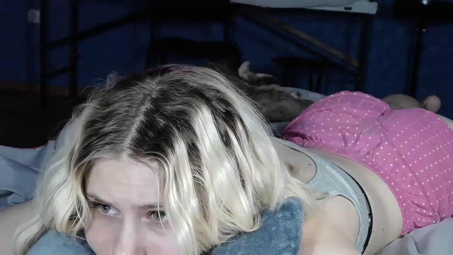 Gallery image thumbnail from StellaSol's myfreecams stream on, 07/10/2023, 23:20 image 14 of 20