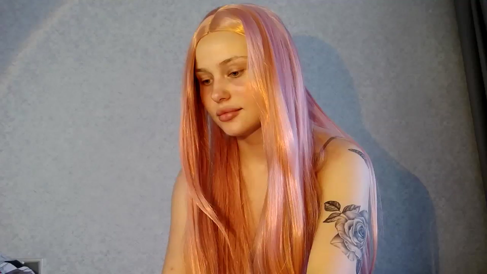 Gallery image thumbnail from StellaSol's myfreecams stream on, 09/13/2023, 15:35 image 16 of 20