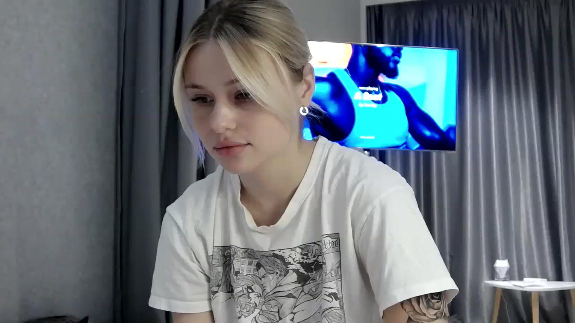 Gallery image thumbnail from StellaSol's myfreecams stream on, 09/19/2023, 19:31 image 2 of 20