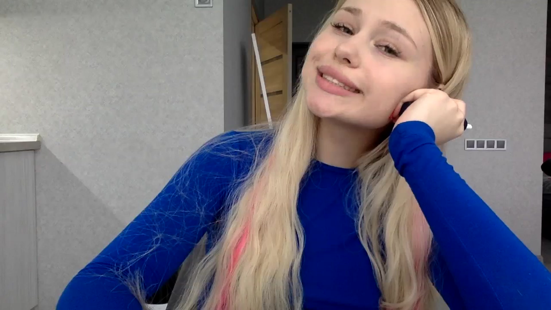 Gallery image thumbnail from StellaSol's myfreecams stream on, 10/25/2023, 12:36 image 10 of 20