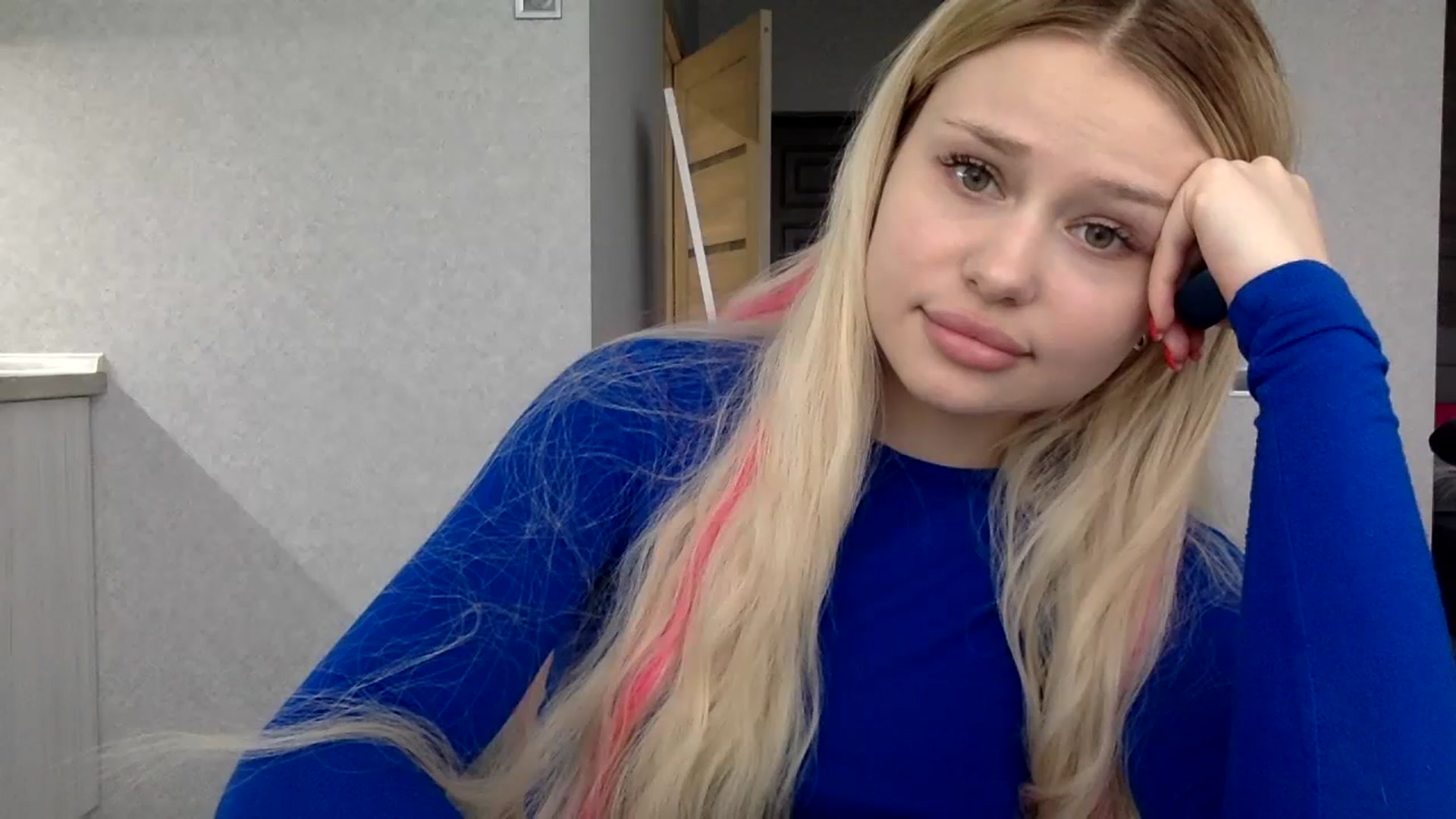 Gallery image thumbnail from StellaSol's myfreecams stream on, 10/25/2023, 12:36 image 8 of 20