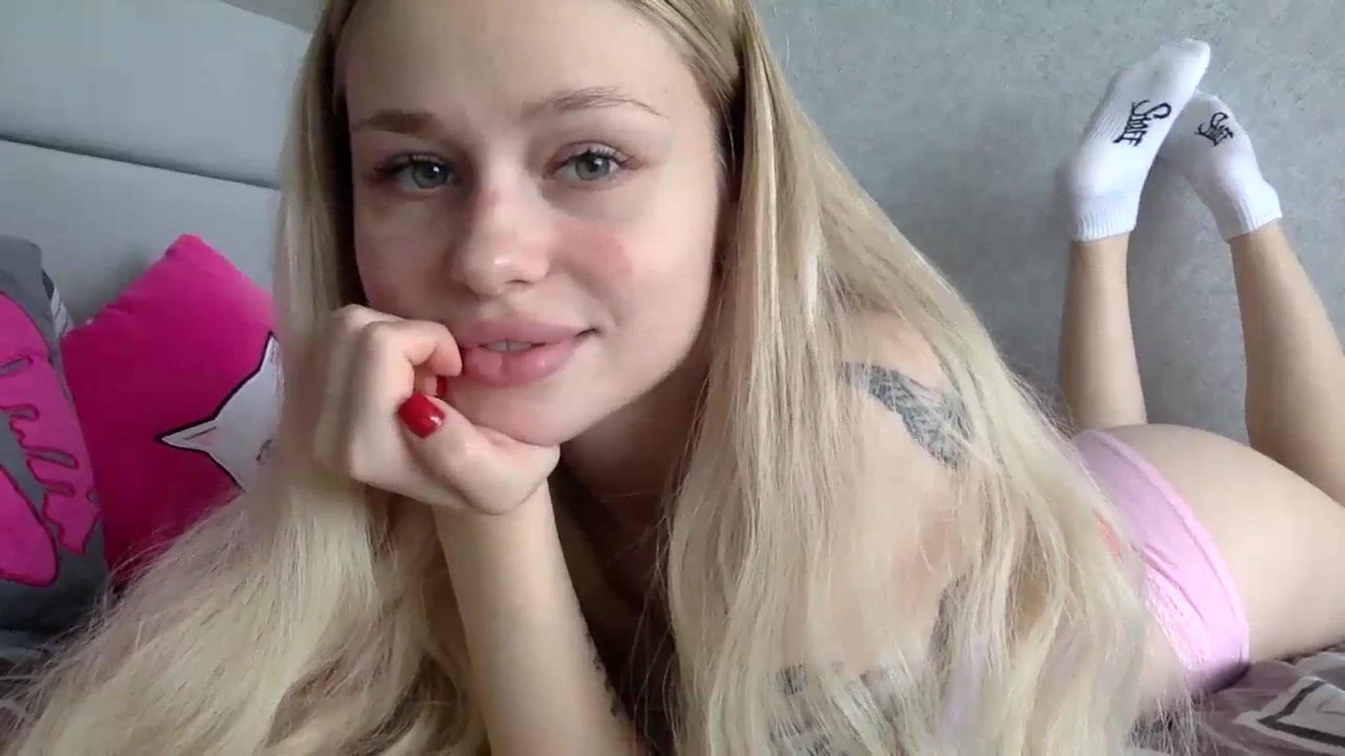 Gallery image thumbnail from StellaSol's myfreecams stream on, 10/26/2023, 11:34 image 12 of 20