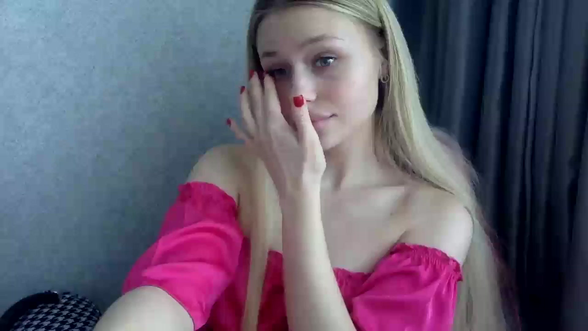 Gallery image thumbnail from StellaSol's myfreecams stream on, 11/10/2023, 10:01 image 17 of 20