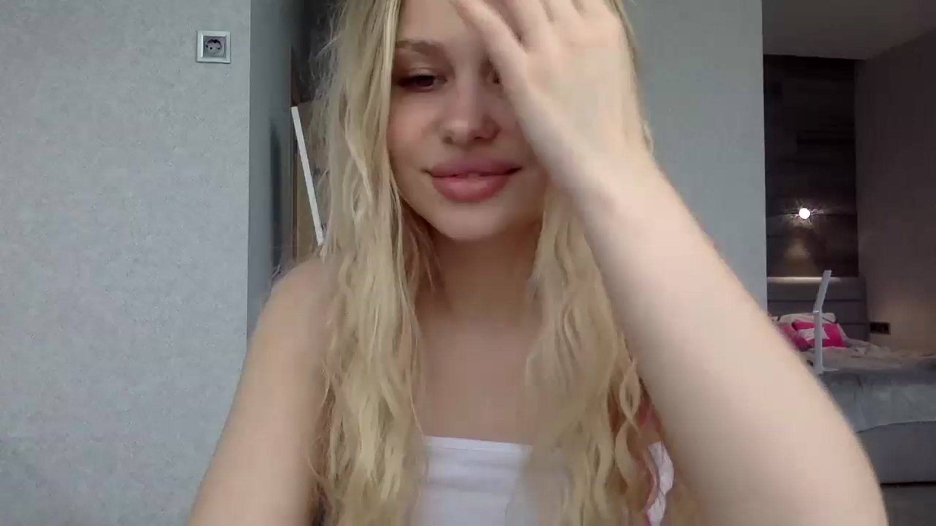 Gallery image thumbnail from StellaSol's myfreecams stream on, 11/12/2023, 13:00 image 13 of 20