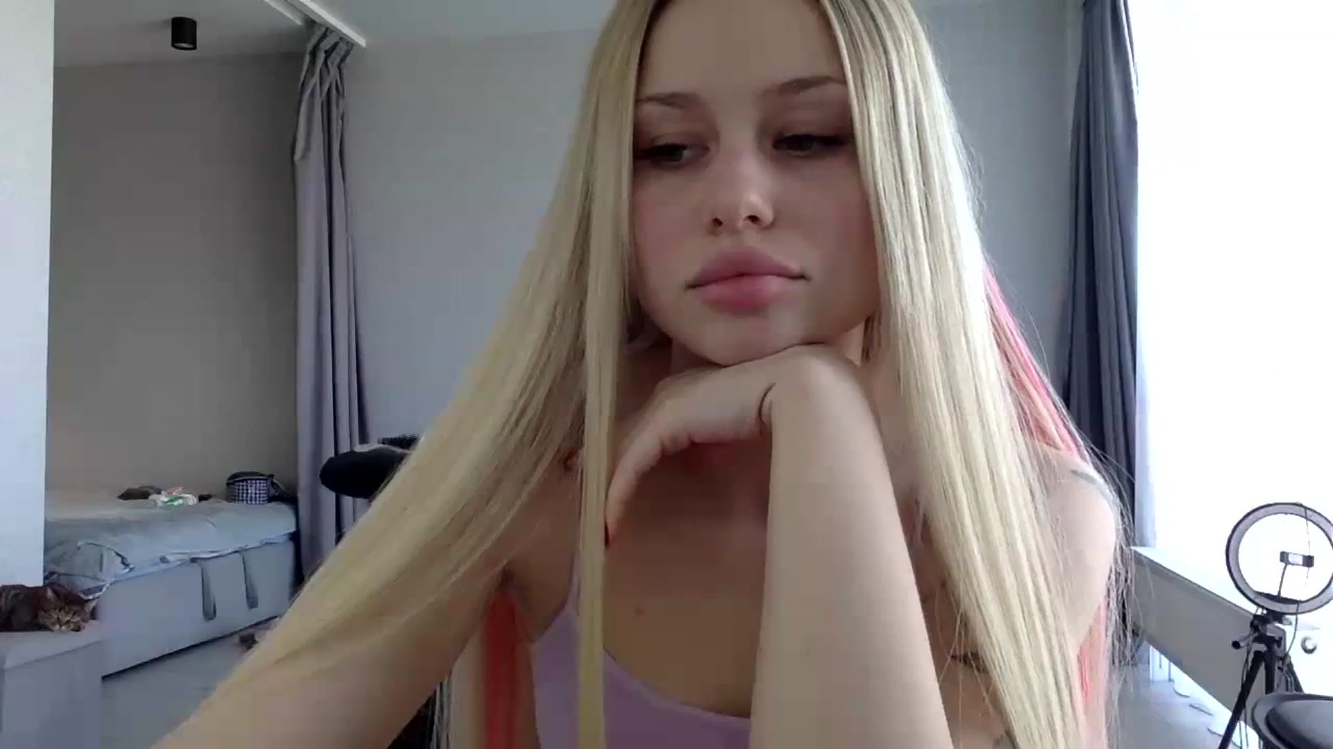 Gallery image thumbnail from StellaSol's myfreecams stream on, 11/16/2023, 12:07 image 15 of 20