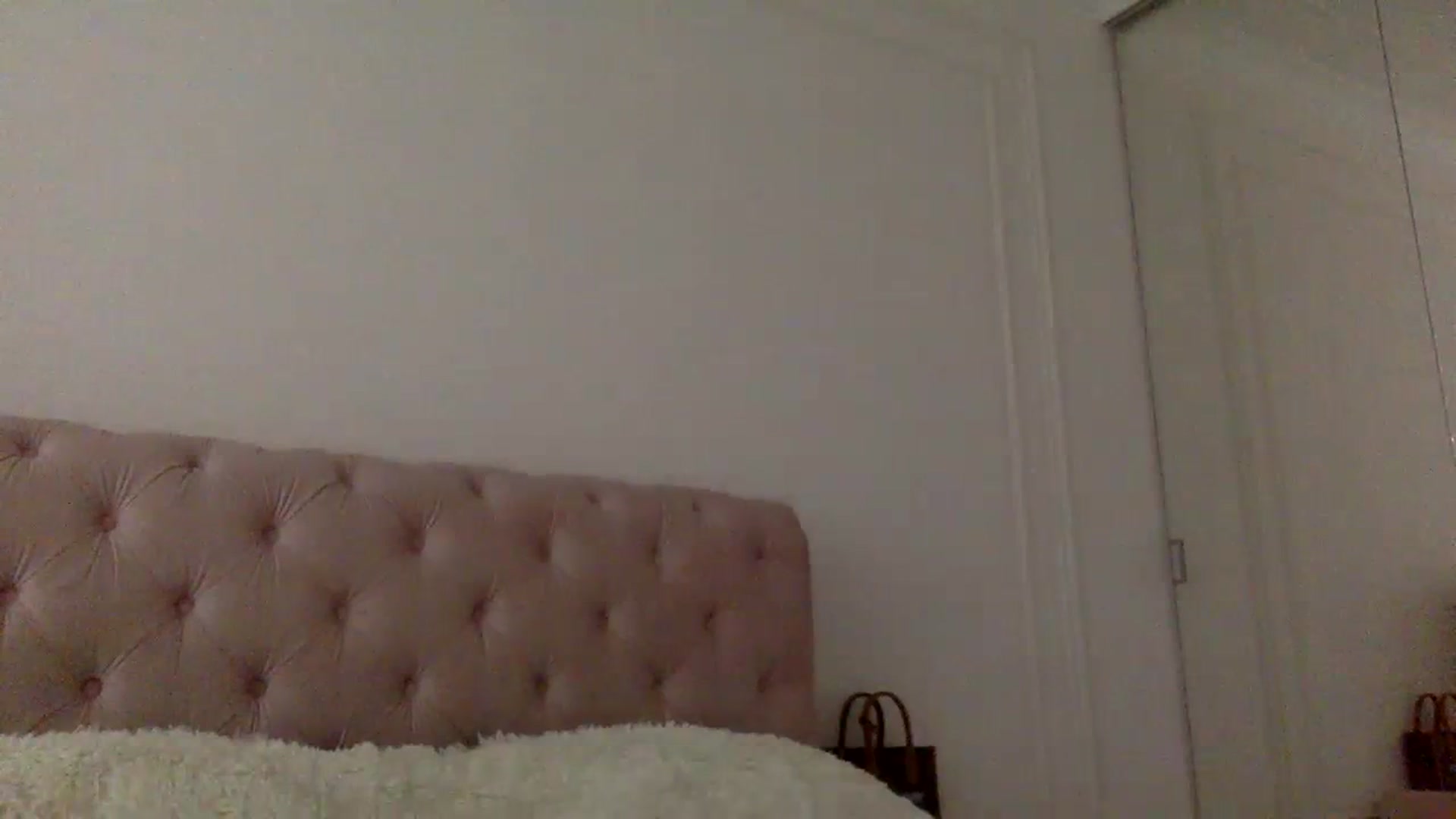 Gallery image thumbnail from StellaSol's myfreecams stream on, 12/14/2023, 08:22 image 3 of 20