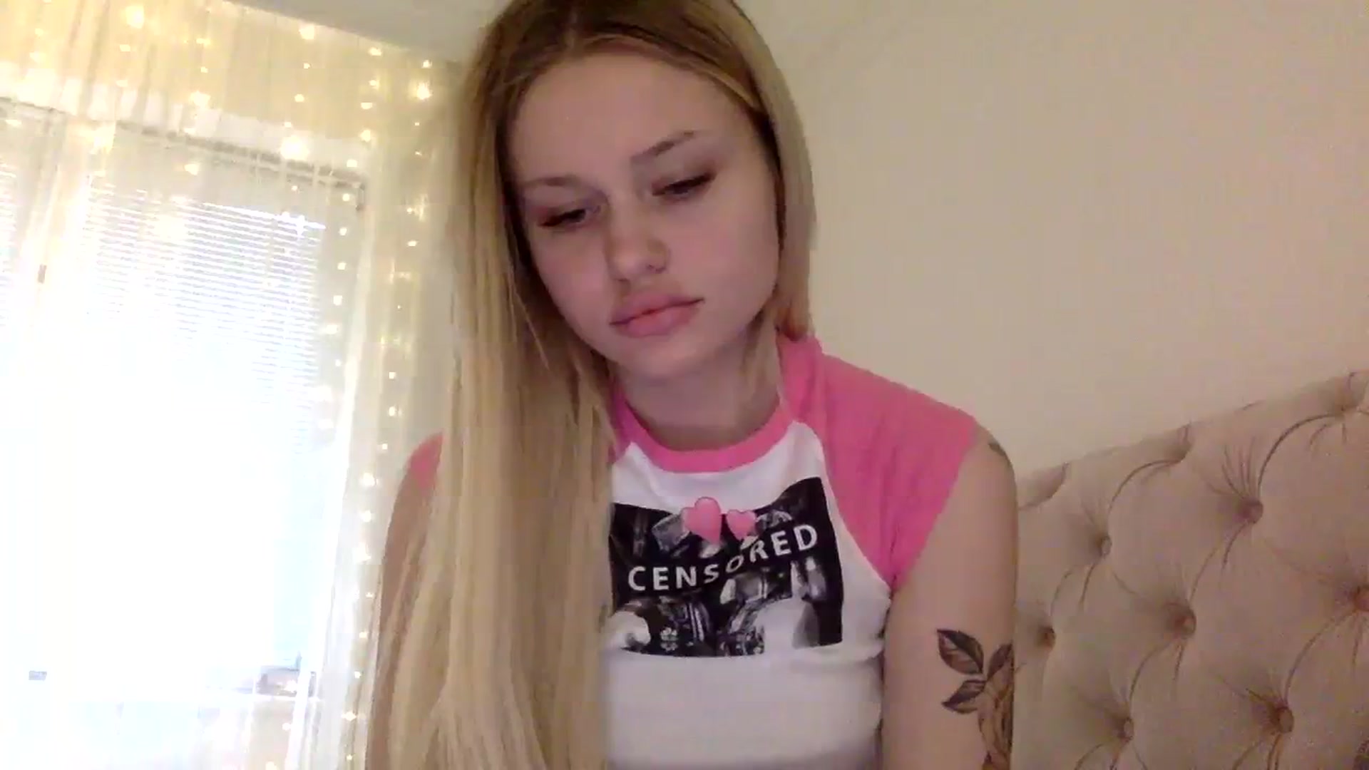 Gallery image thumbnail from StellaSol's myfreecams stream on, 12/14/2023, 11:45 image 17 of 20