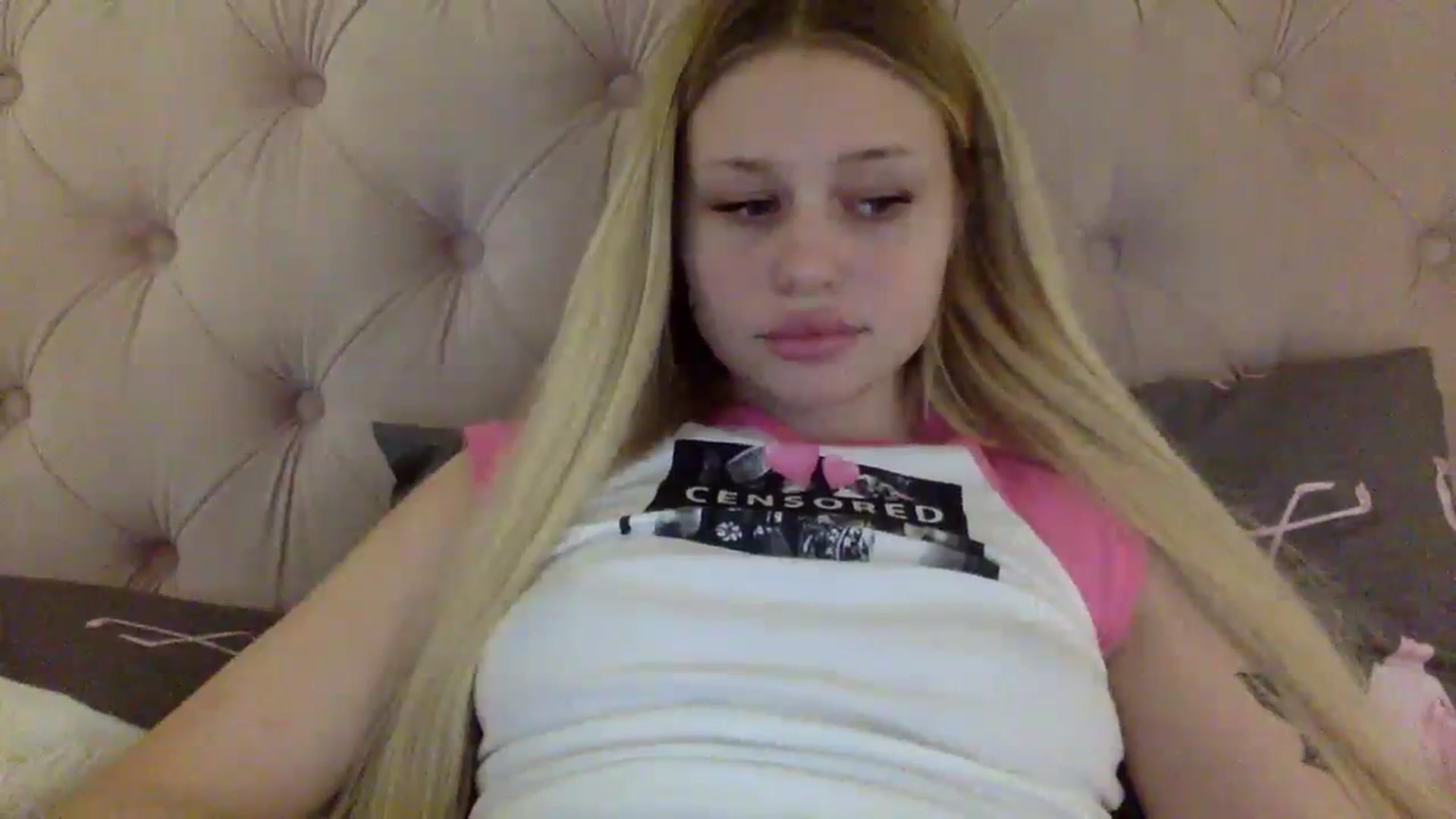 Gallery image thumbnail from StellaSol's myfreecams stream on, 12/14/2023, 11:45 image 2 of 20