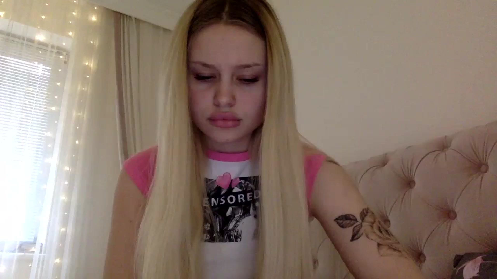 Gallery image thumbnail from StellaSol's myfreecams stream on, 12/14/2023, 12:13 image 1 of 20