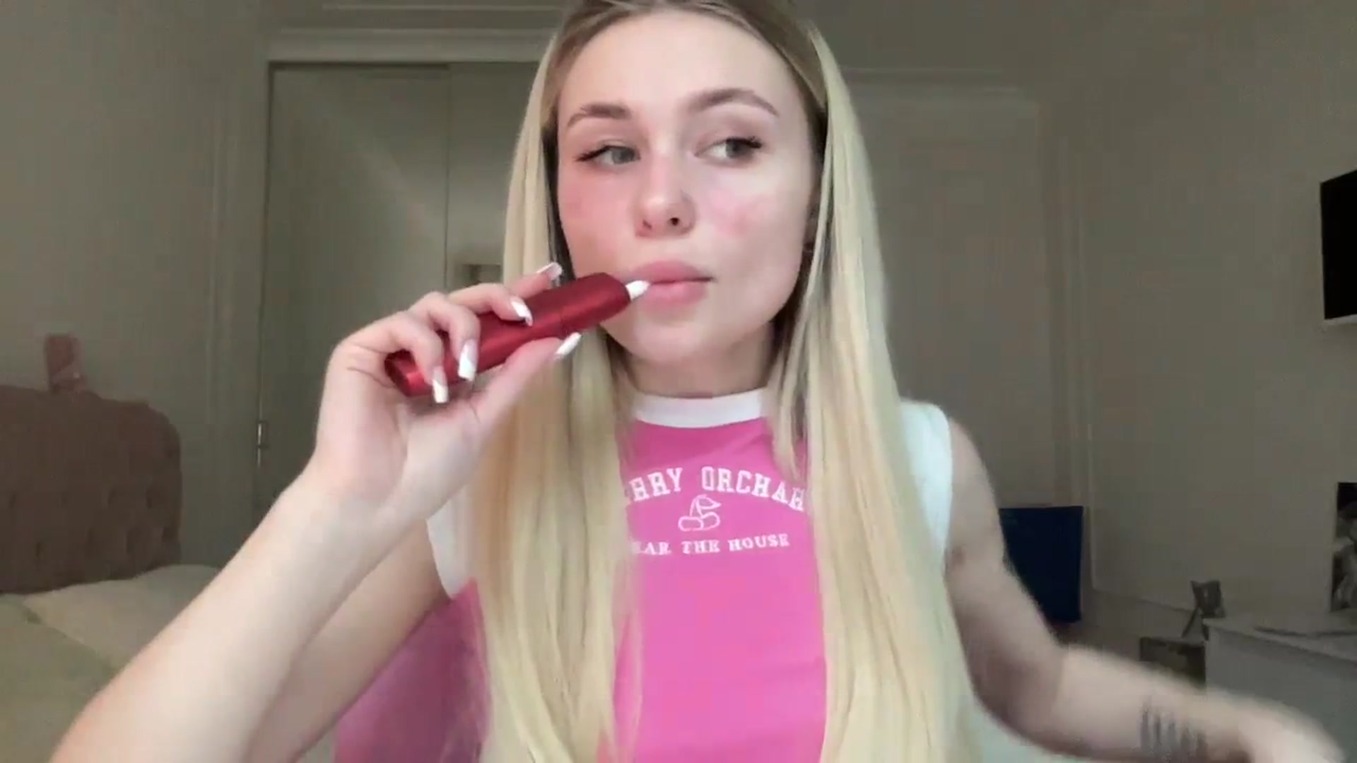 Gallery image thumbnail from StellaSol's myfreecams stream on, 01/24/2024, 07:27 image 3 of 20