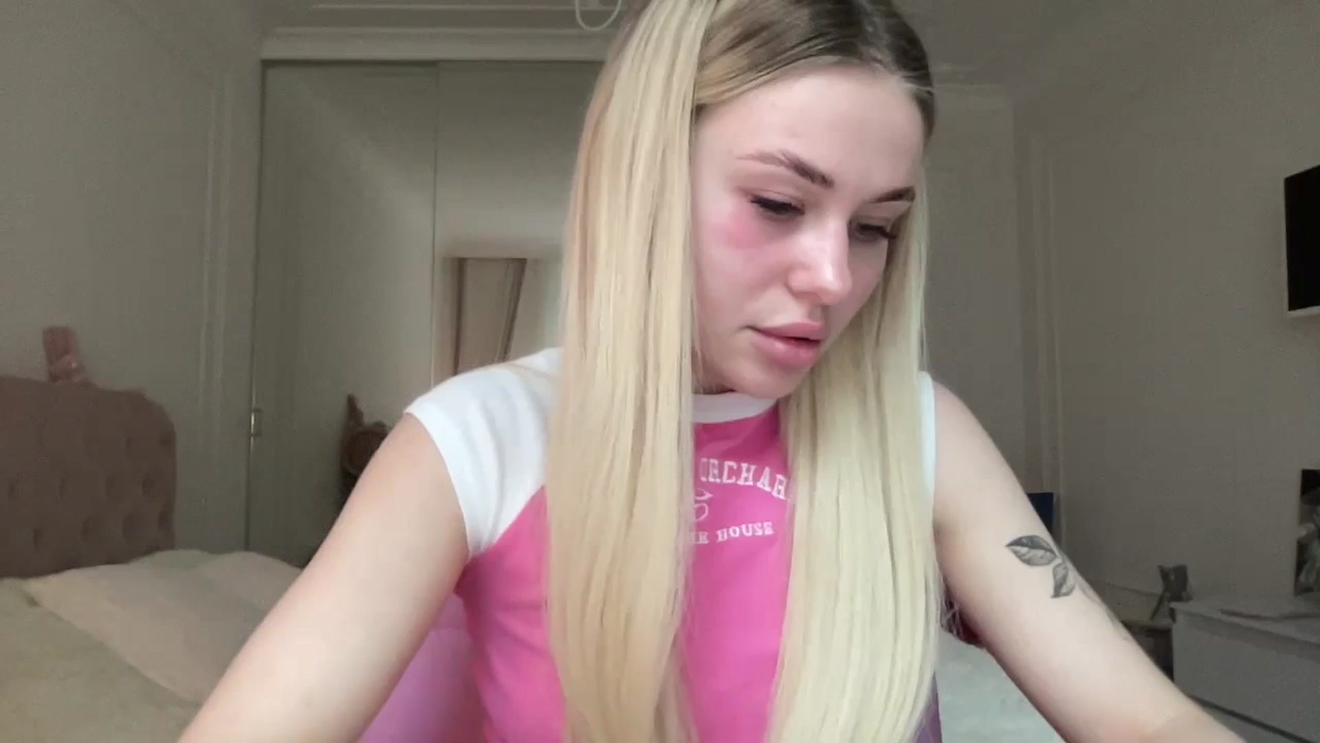 Gallery image thumbnail from StellaSol's myfreecams stream on, 01/24/2024, 07:27 image 1 of 20