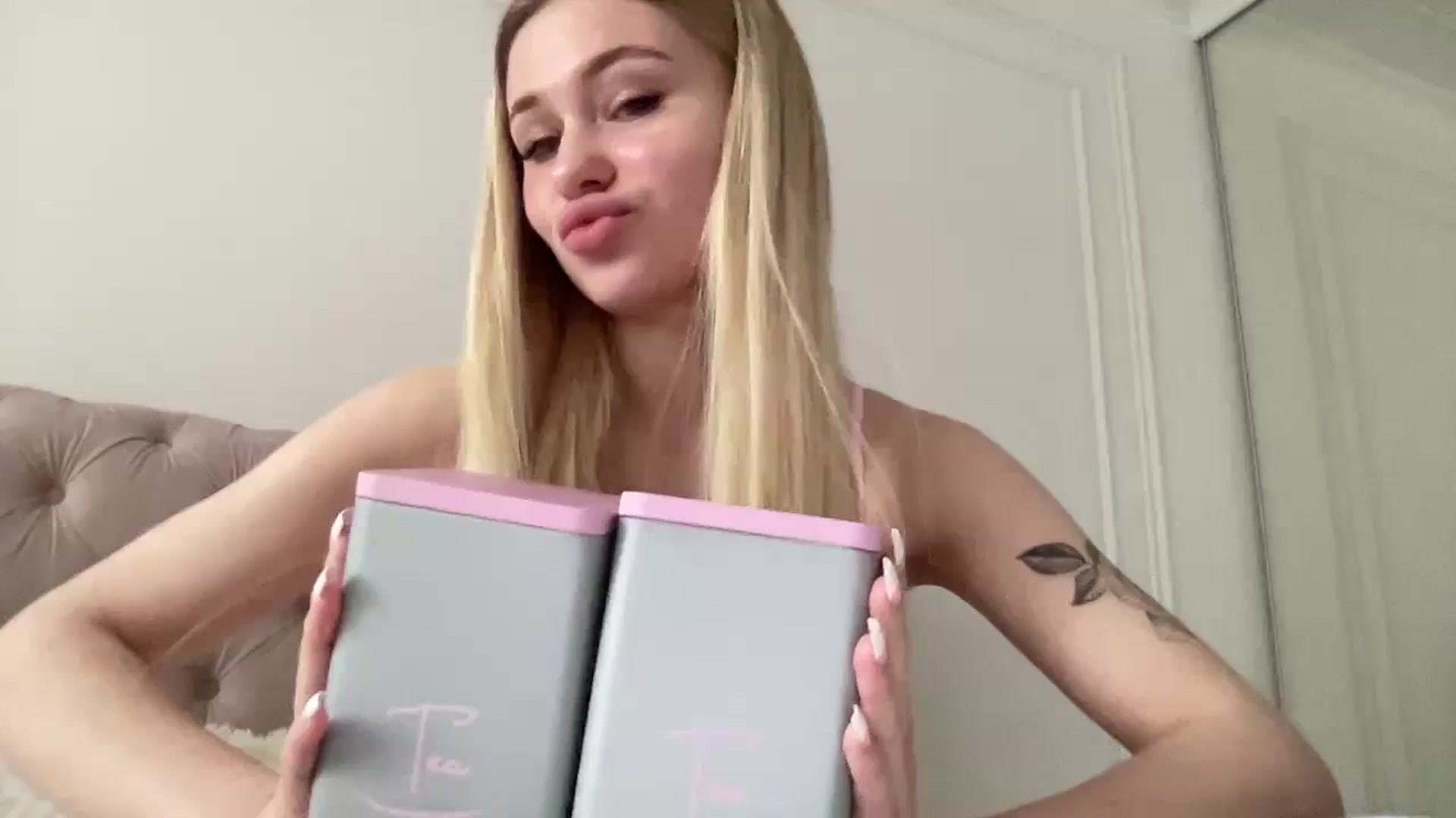 Gallery image thumbnail from StellaSol's myfreecams stream on, 01/24/2024, 11:35 image 2 of 20