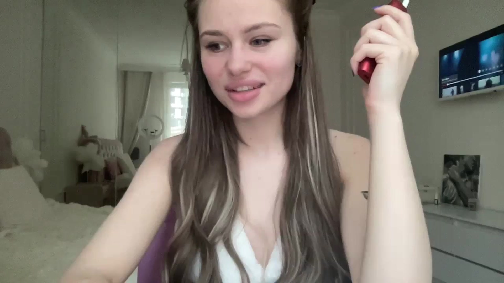 Gallery image thumbnail from StellaSol's myfreecams stream on, 02/11/2024, 14:32 image 11 of 20