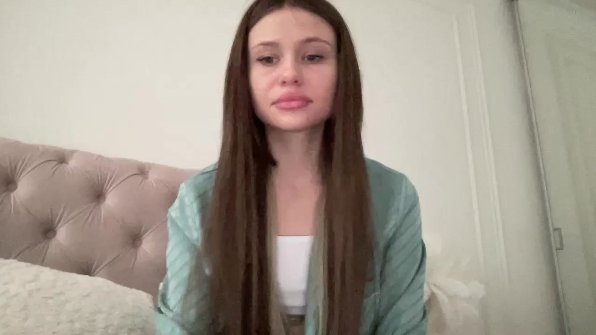Gallery image thumbnail from StellaSol's myfreecams stream on, 03/08/2024, 07:30 image 3 of 20
