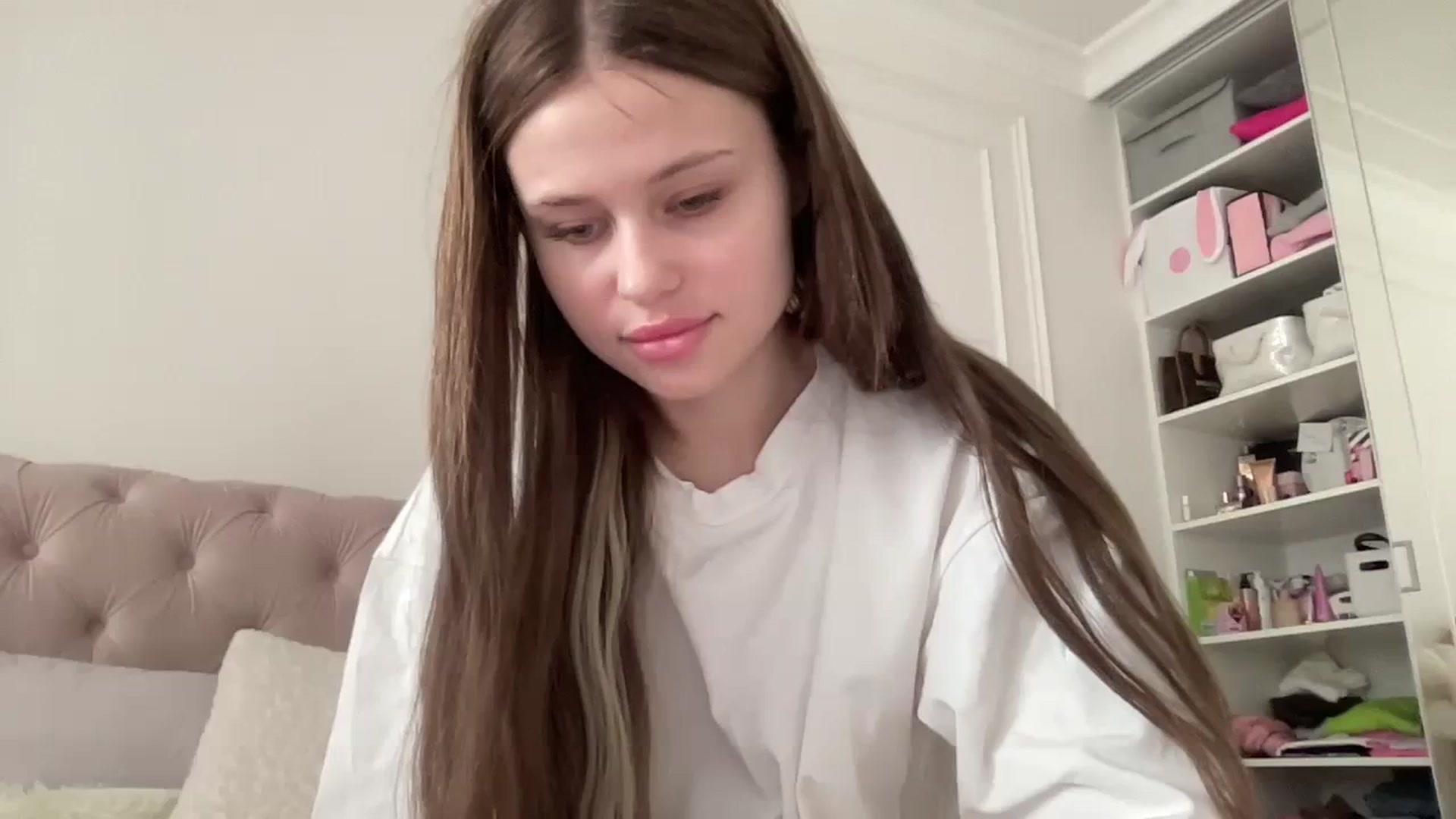 Gallery image thumbnail from StellaSol's myfreecams stream on, 03/17/2024, 12:35 image 1 of 20
