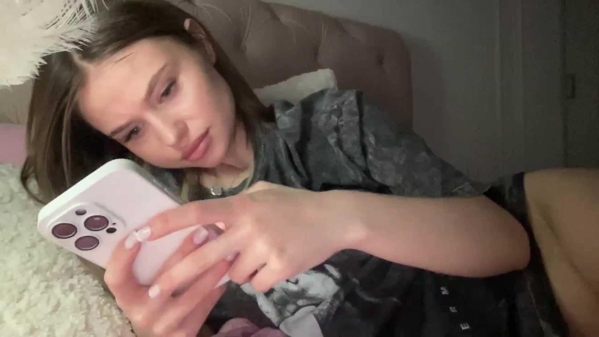 Gallery image thumbnail from StellaSol's myfreecams stream on, 03/29/2024, 17:35 image 20 of 20