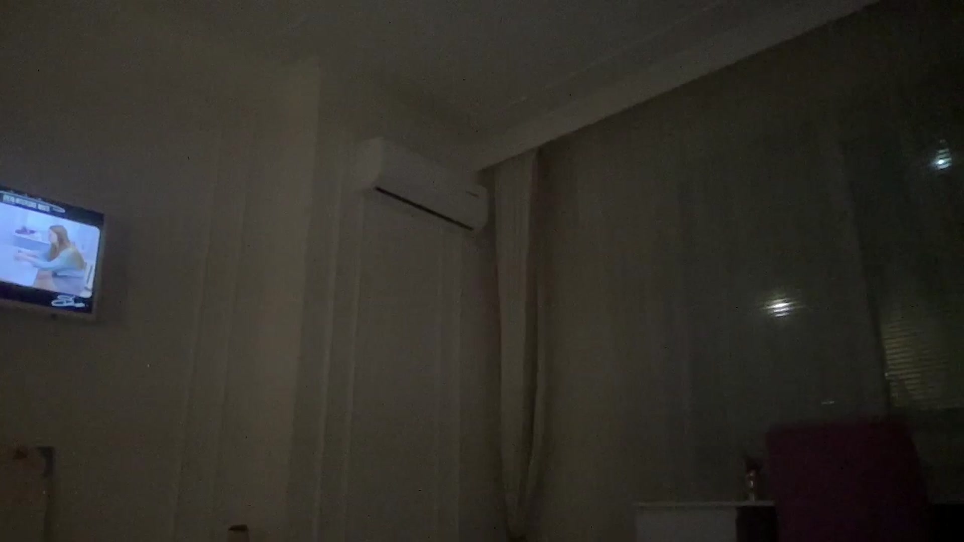 Gallery image thumbnail from StellaSol's myfreecams stream on, 04/12/2024, 17:22 image 11 of 20