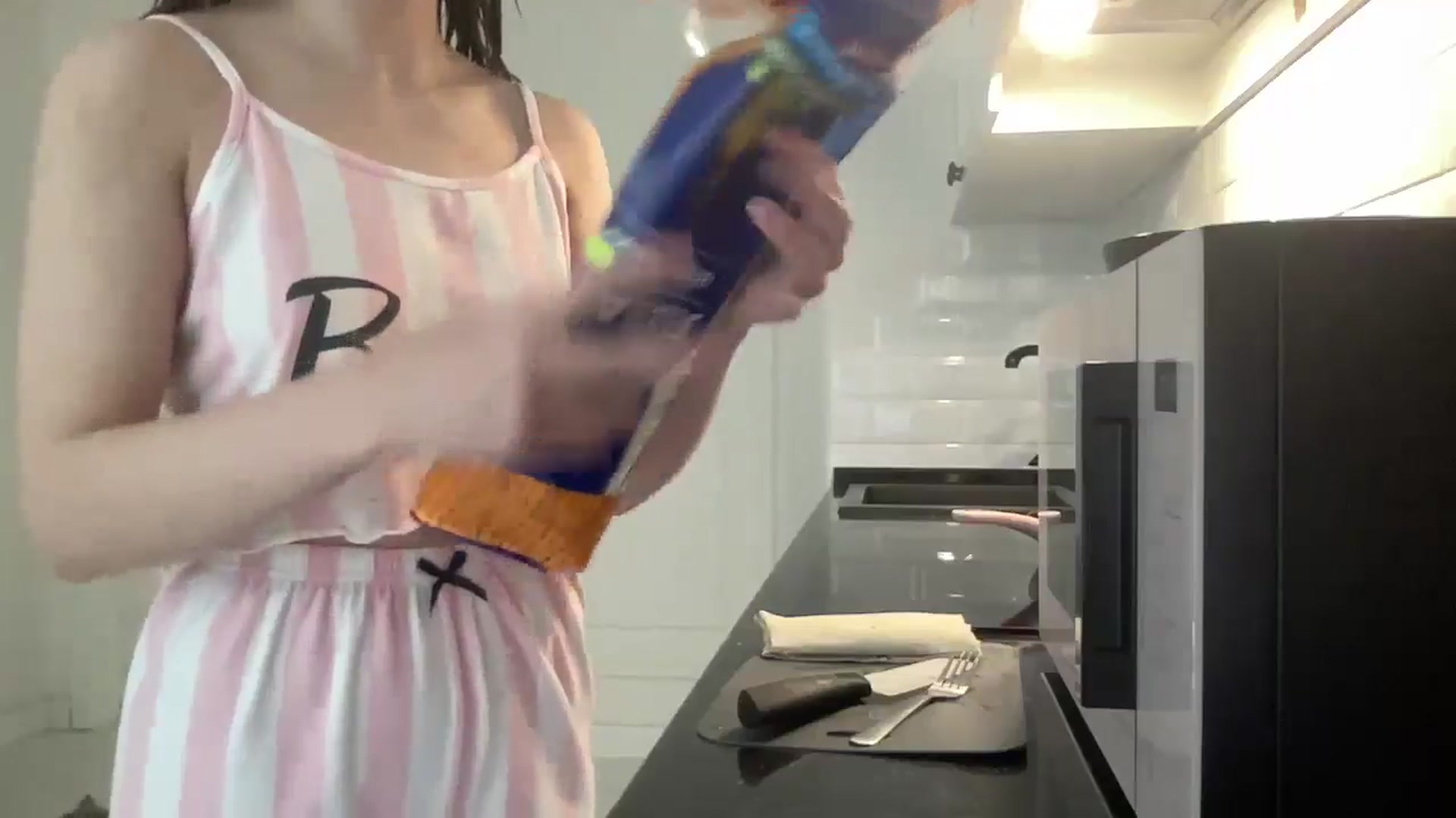 Gallery image thumbnail from StellaSol's myfreecams stream on, 05/09/2024, 06:33 image 5 of 20