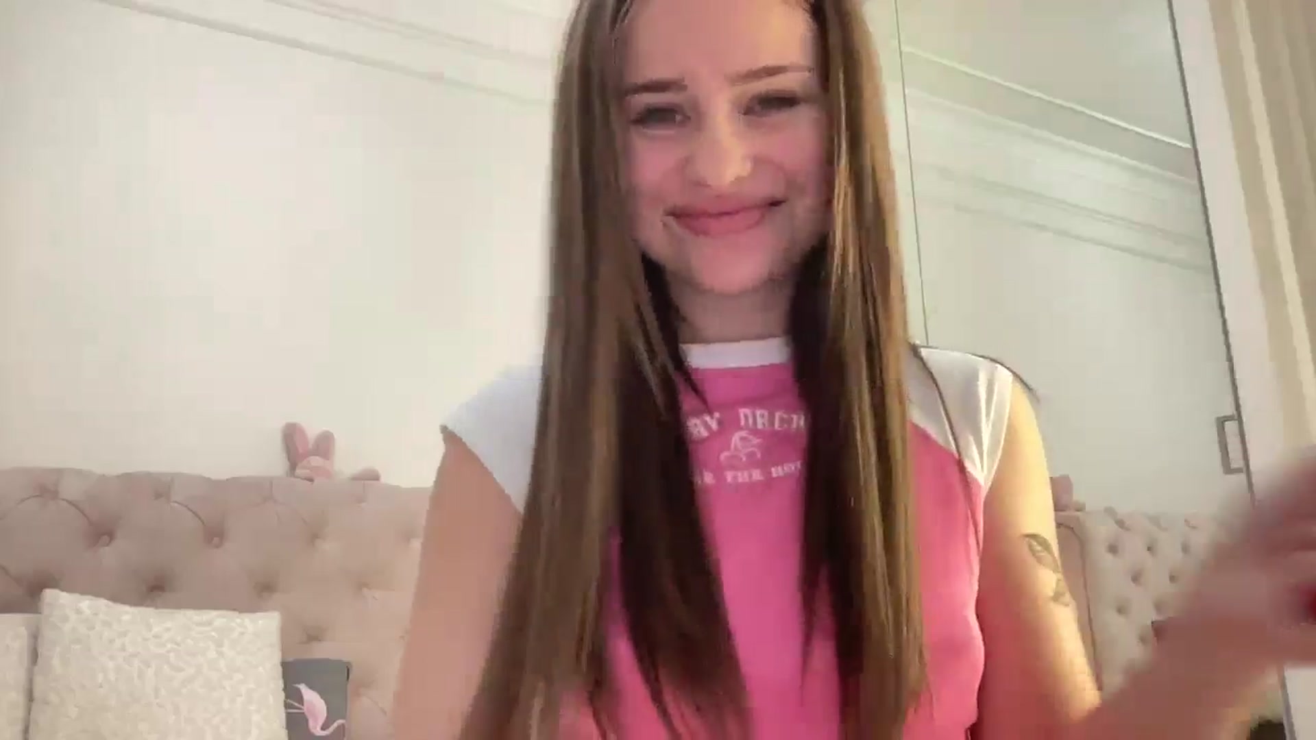 Gallery image thumbnail from StellaSol's myfreecams stream on, 06/08/2024, 22:24 image 12 of 20