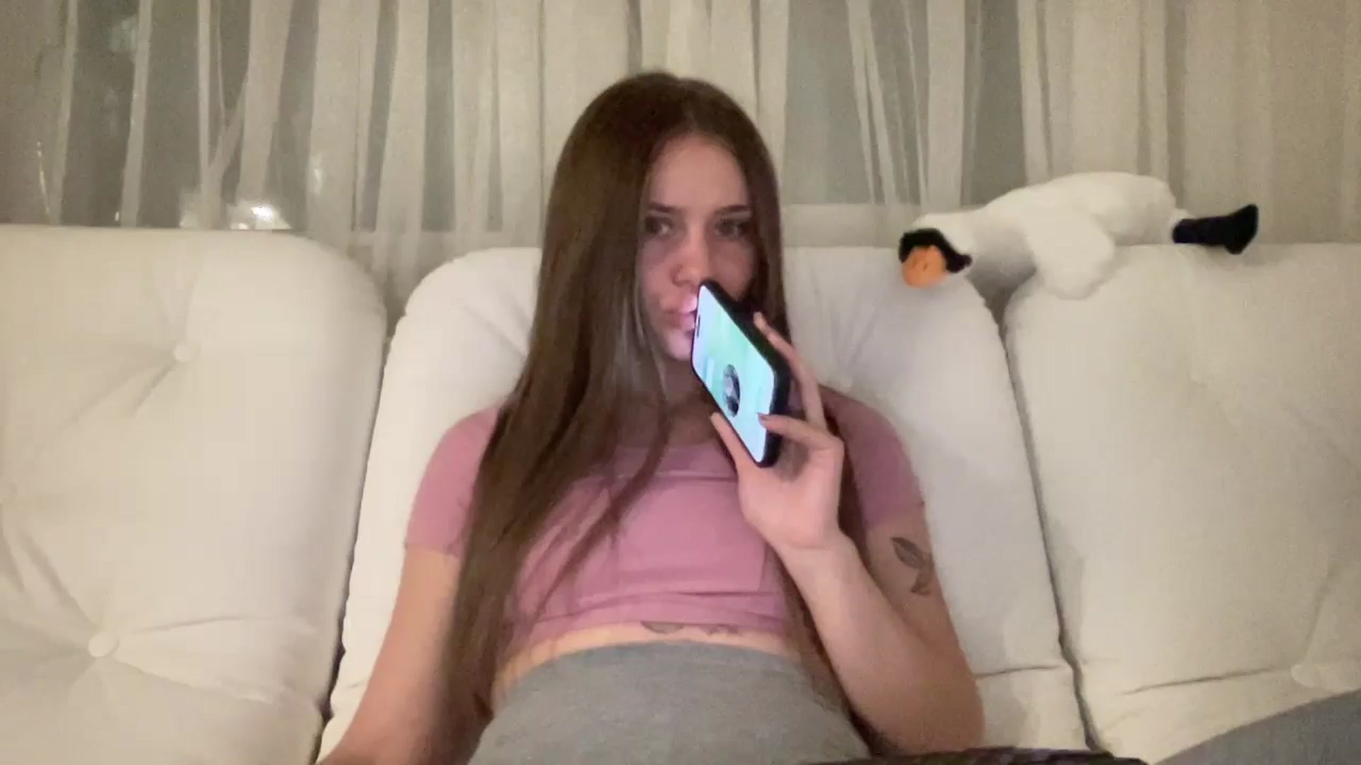 Gallery image thumbnail from StellaSol's myfreecams stream on, 06/12/2024, 20:38 image 3 of 20