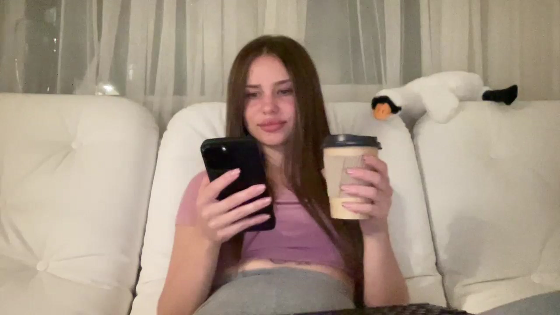 Gallery image thumbnail from StellaSol's myfreecams stream on, 06/12/2024, 20:38 image 7 of 20