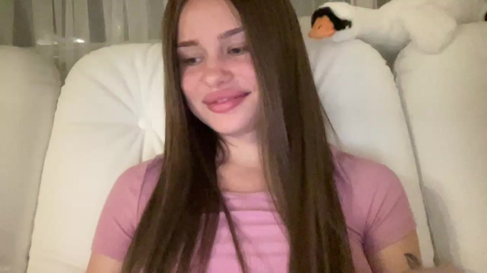 Gallery image thumbnail from StellaSol's myfreecams stream on, 06/12/2024, 21:51 image 8 of 20