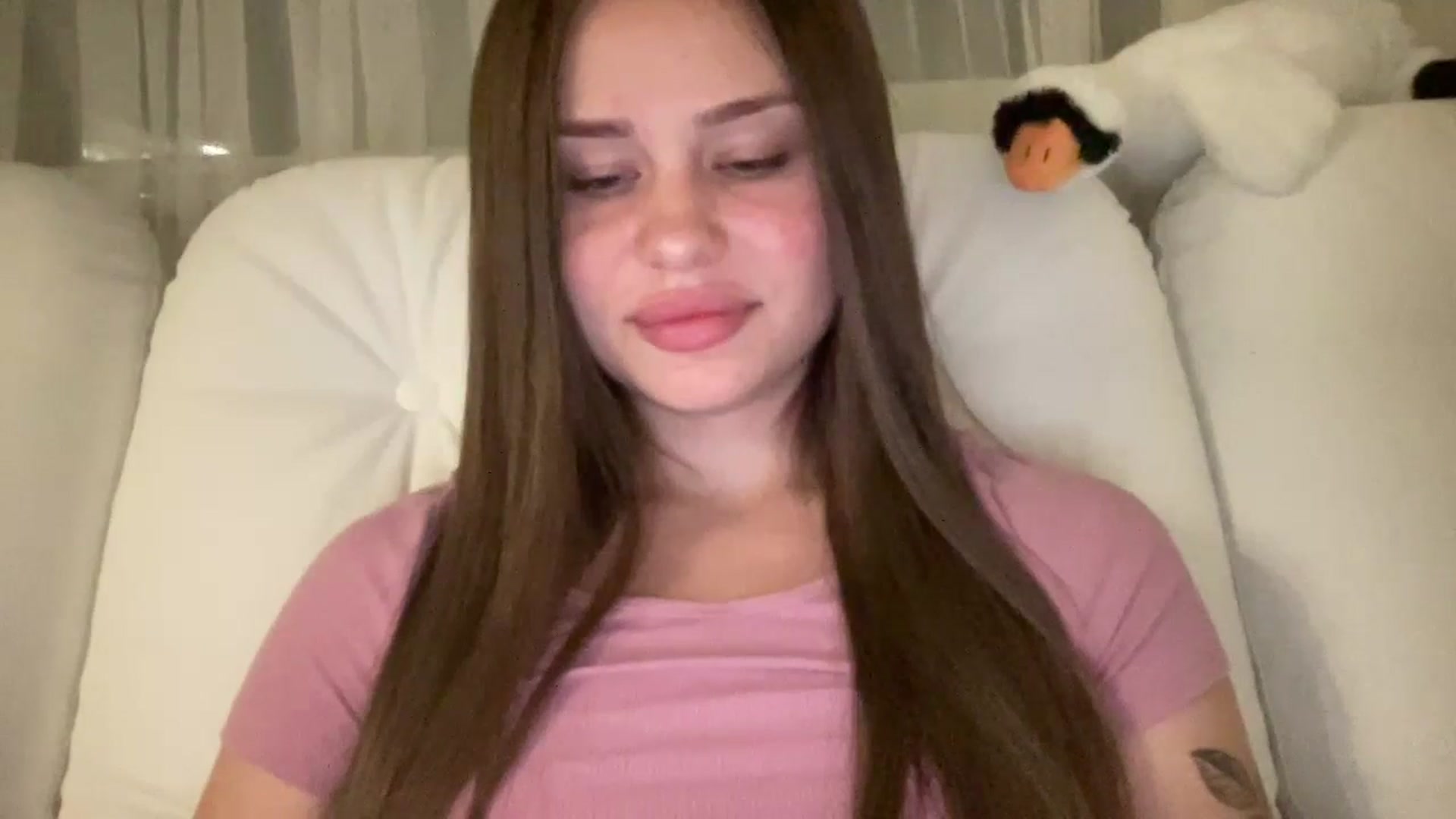 Gallery image thumbnail from StellaSol's myfreecams stream on, 06/12/2024, 21:51 image 4 of 20