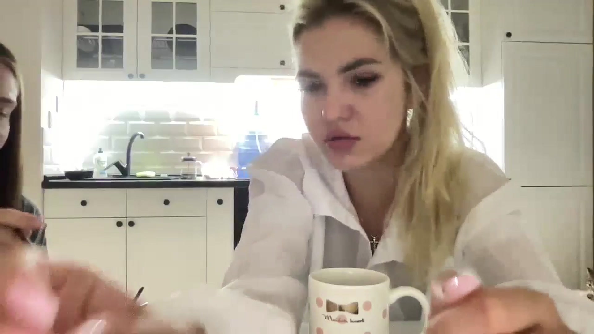 Gallery image thumbnail from StellaSol's myfreecams stream on, 06/23/2024, 02:51 image 13 of 20