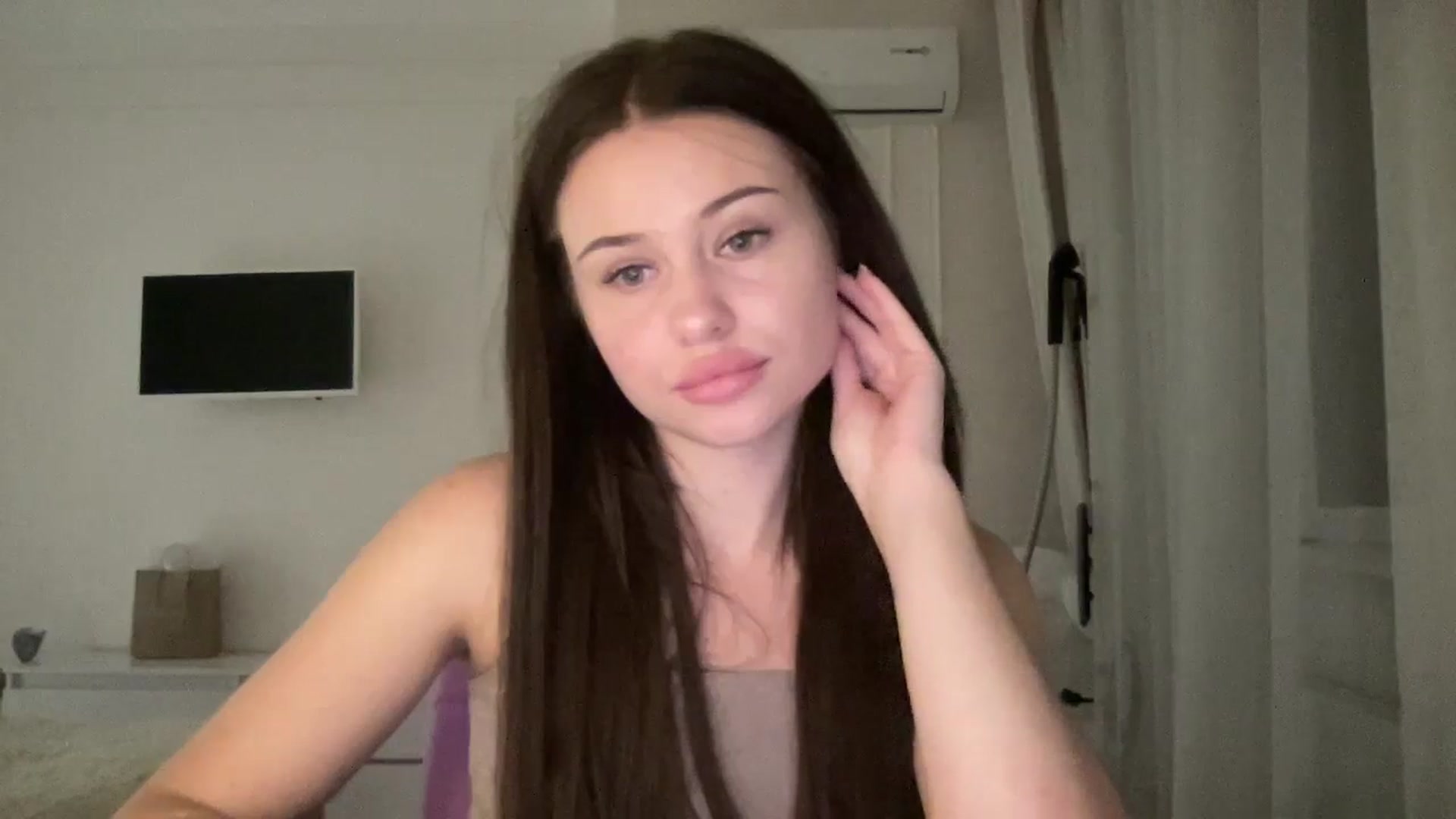Gallery image thumbnail from StellaSol's myfreecams stream on, 07/30/2024, 22:03 image 6 of 20