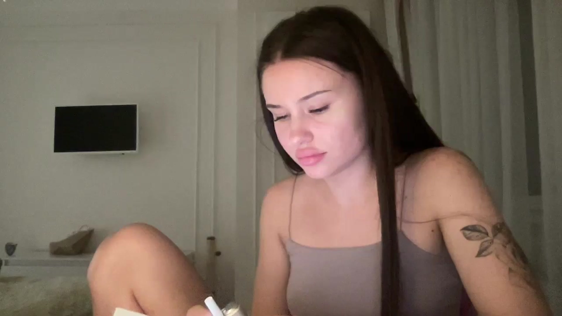 Gallery image thumbnail from StellaSol's myfreecams stream on, 07/30/2024, 22:17 image 12 of 20